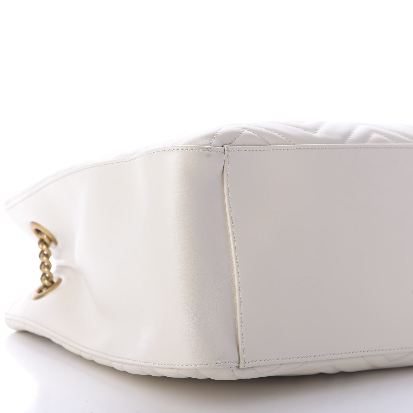 Calfskin Matelasse Medium GG Marmont Shoulder Tote Bag White