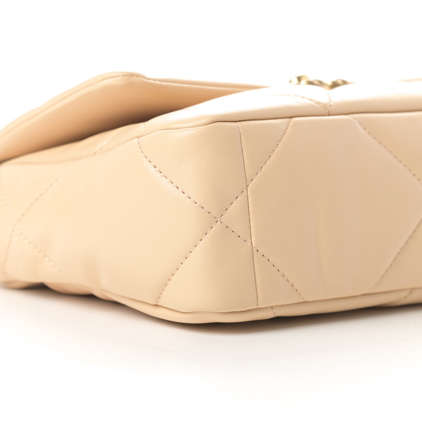 Lambskin Quilted Medium Chanel 19 Flap Beige