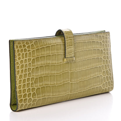 Hermes Shiny Porosus Crocodile 18K Gold Diamond Bearn Wallet Vert Anis 3 of 10