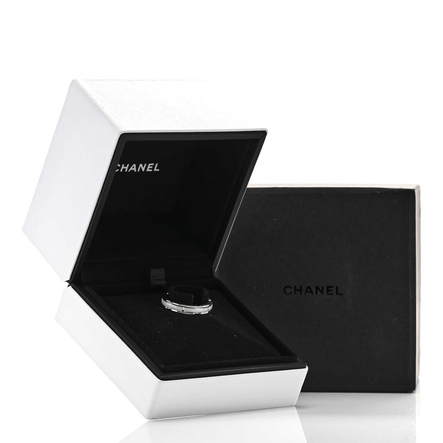 18K White Gold Ceramic Small Ultra Ring 57 8