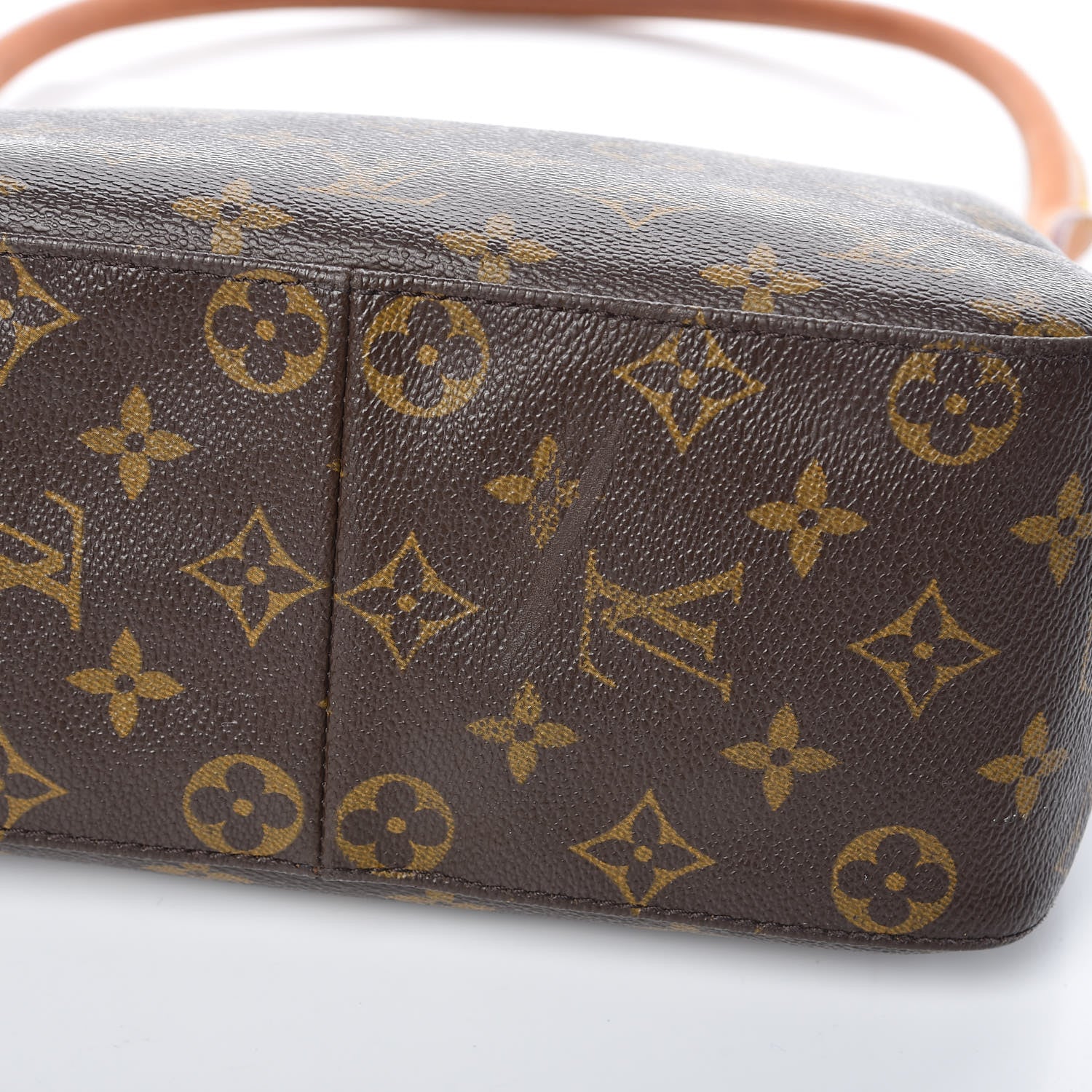 Louis Vuitton Monogram Looping MM 15 of 24