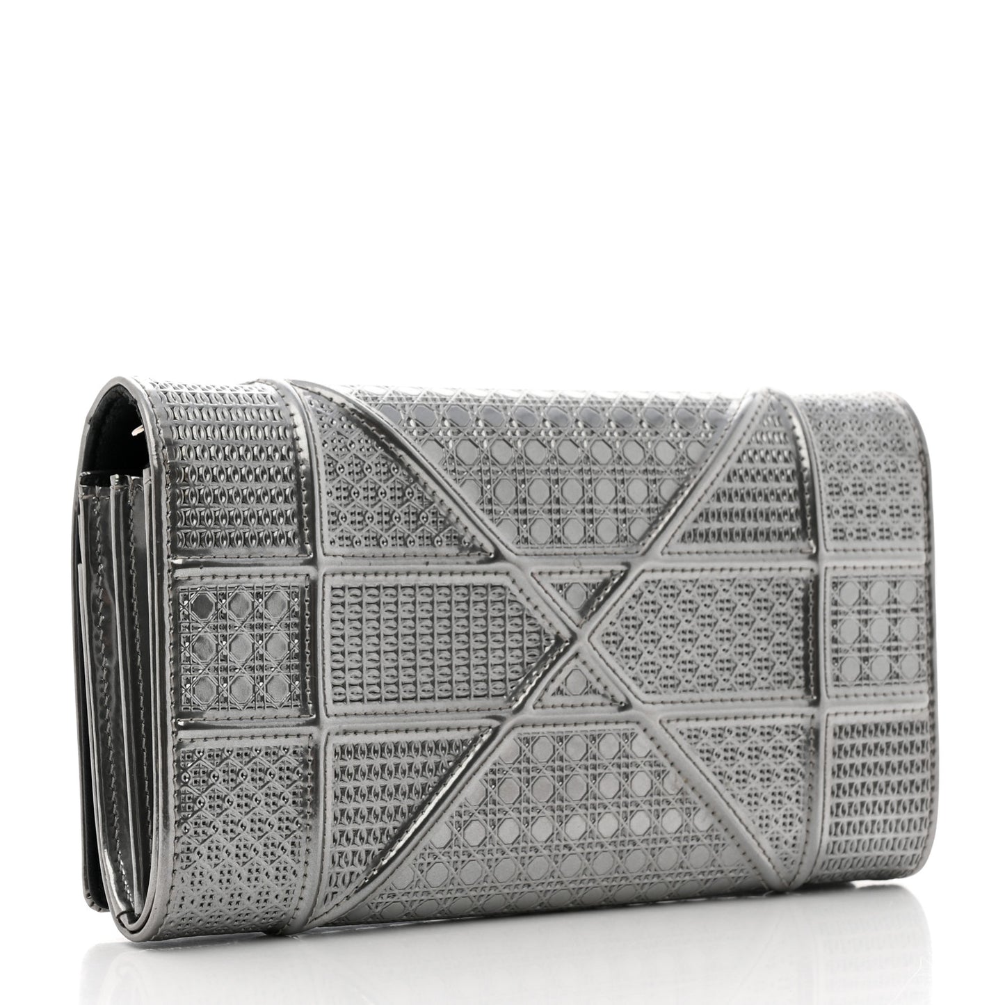Metallic Patent Micro-Cannage Diorama Croisiere Chain Wallet Silver