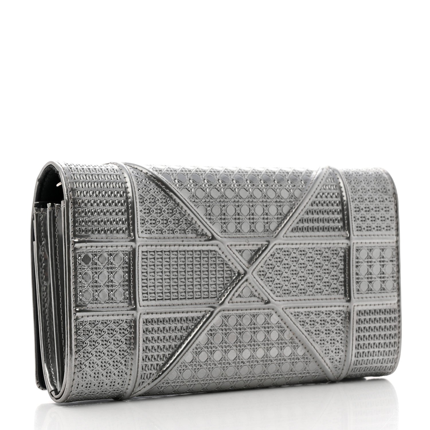 Christian Dior Metallic Patent Micro-Cannage Diorama Croisiere Chain Wallet Silver 3 of 7