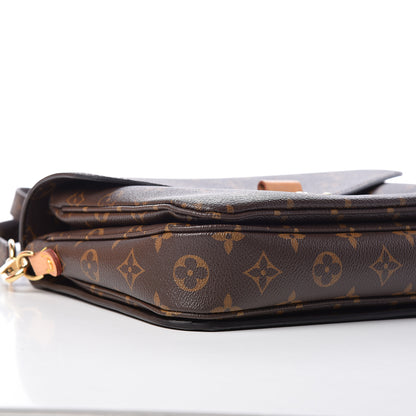 Louis Vuitton Monogram Pochette Metis 8 of 10