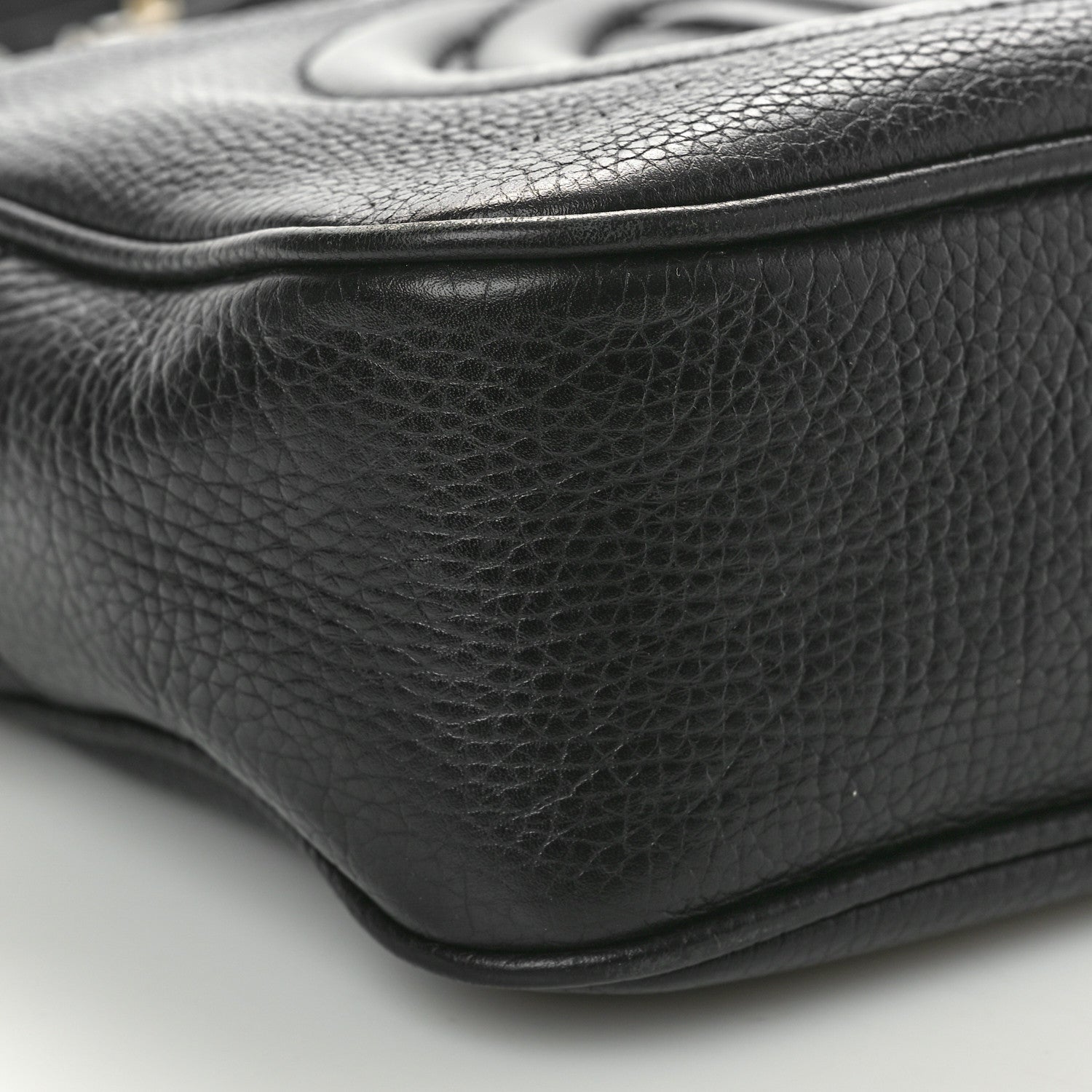 Gucci Pebbled Calfskin Small Soho Disco Bag Black 9 of 16