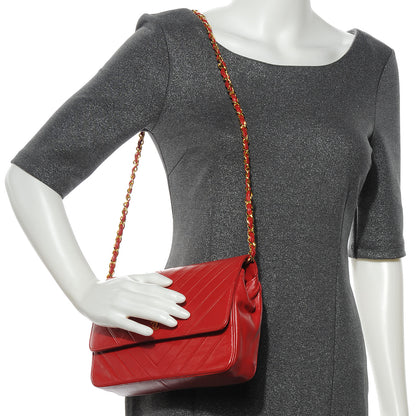 Chanel Lambskin Chevron Flap Red 2 of 7