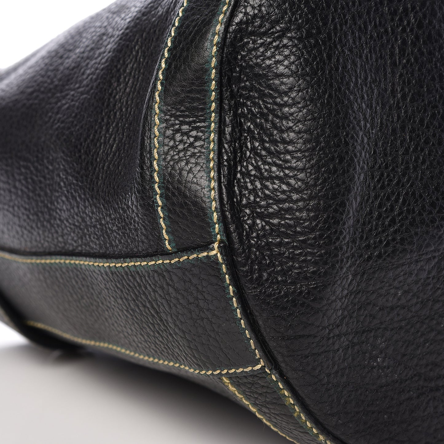 Vitello Palazzo Bucket Bag Black