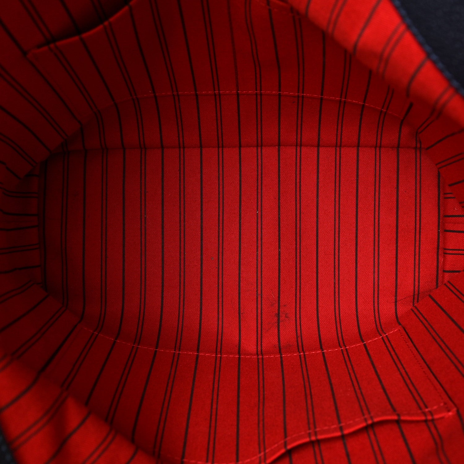 Louis Vuitton Empreinte Melie Marine Rouge 5 of 8