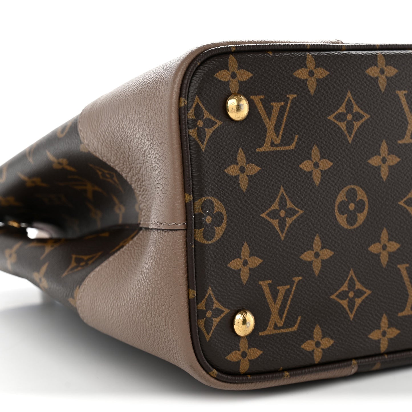Monogram Flandrin Taupe Glace