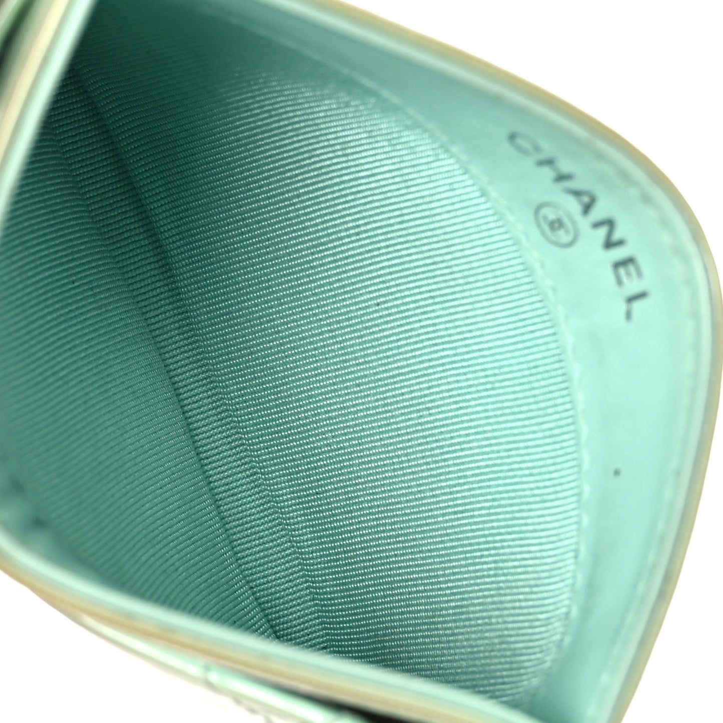 Patent Quilted Card Holder Green