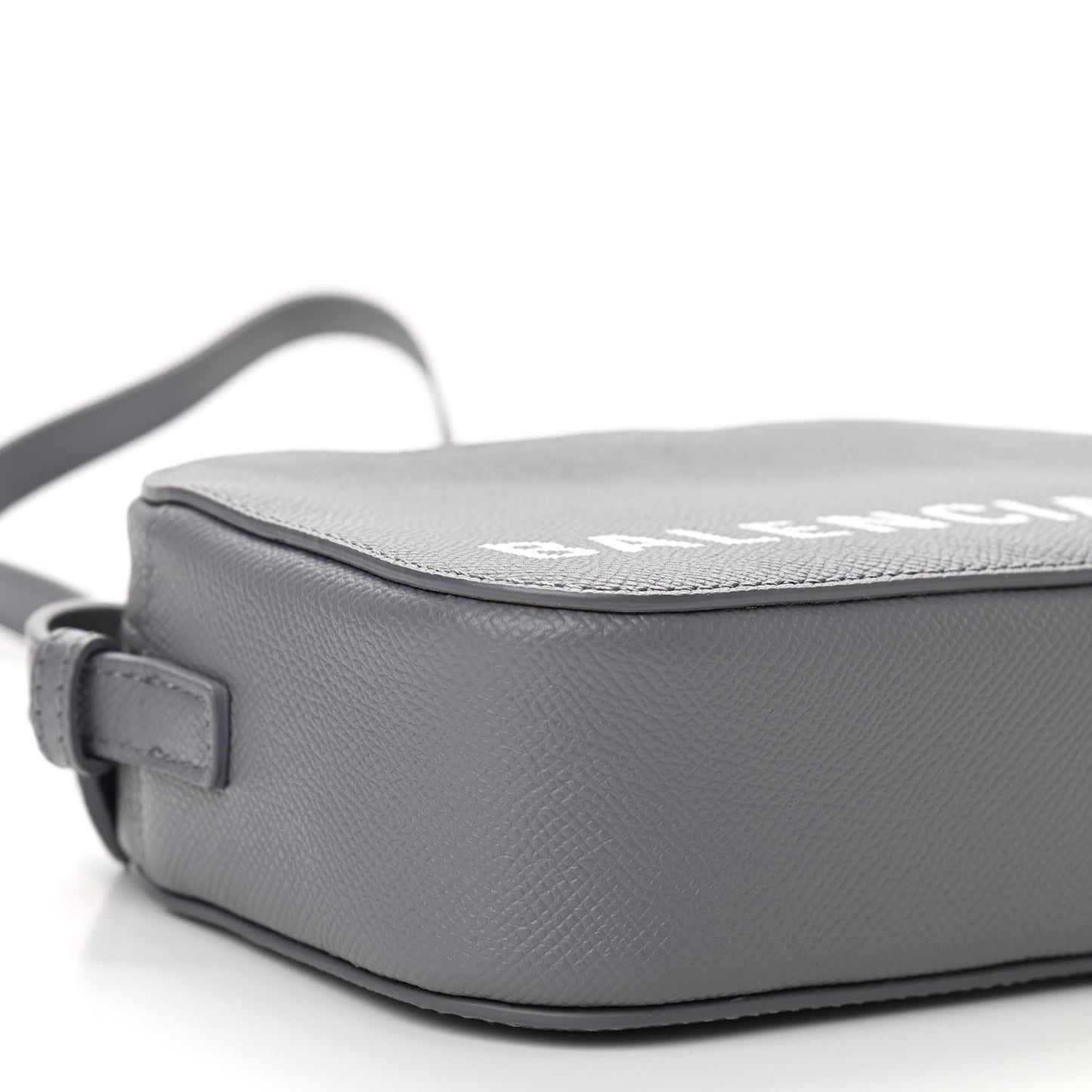 Grained Calfskin Logo XS Ville Camera Bag Gris Perle Fonce White