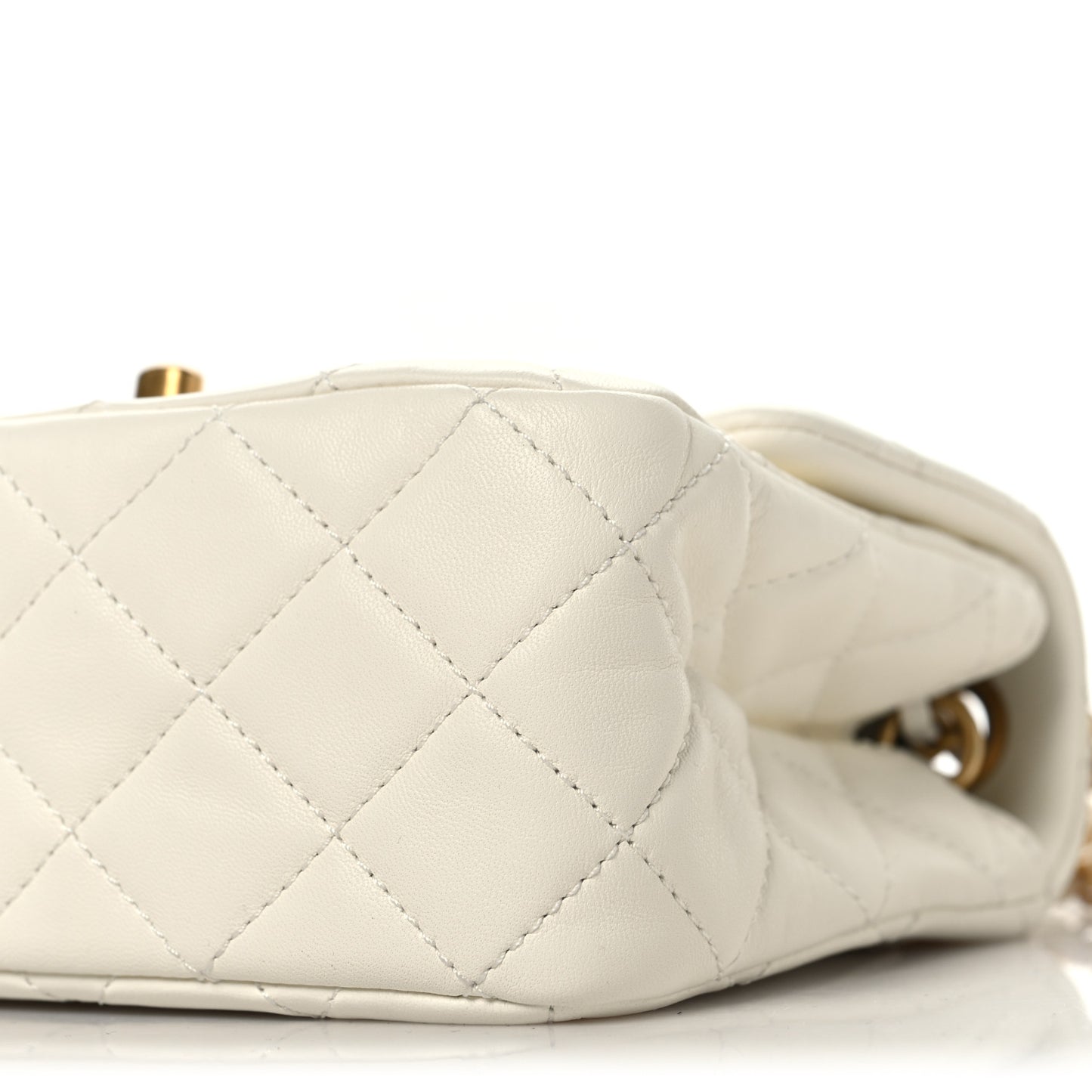 Lambskin Quilted Mini Pearl Crush Flap White
