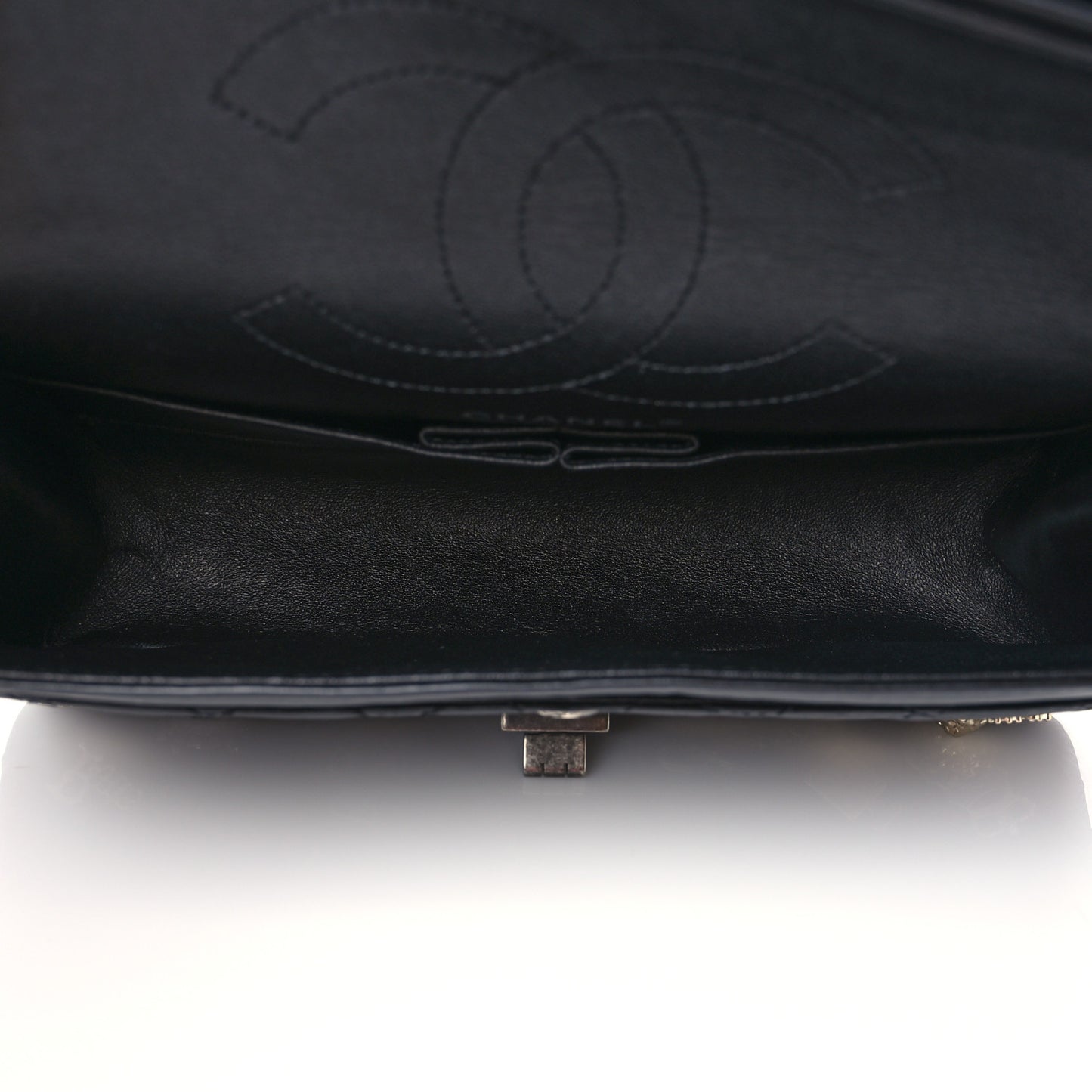 Aged Calfskin Lucky Charms 2.55 Reissue 225 Flap Black