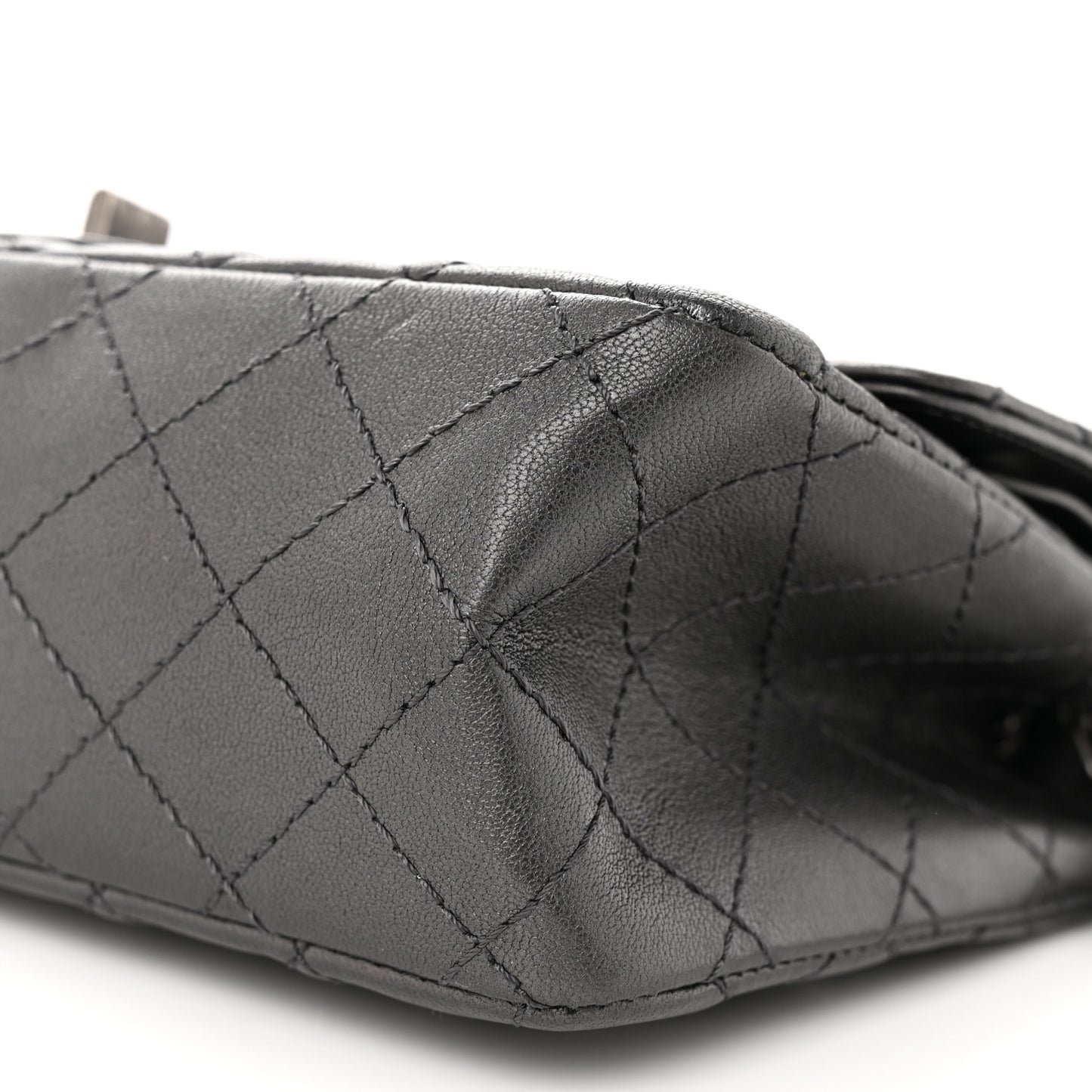 Metallic Sheepskin Quilted 2.55 Reissue 225 Flap Charcoal