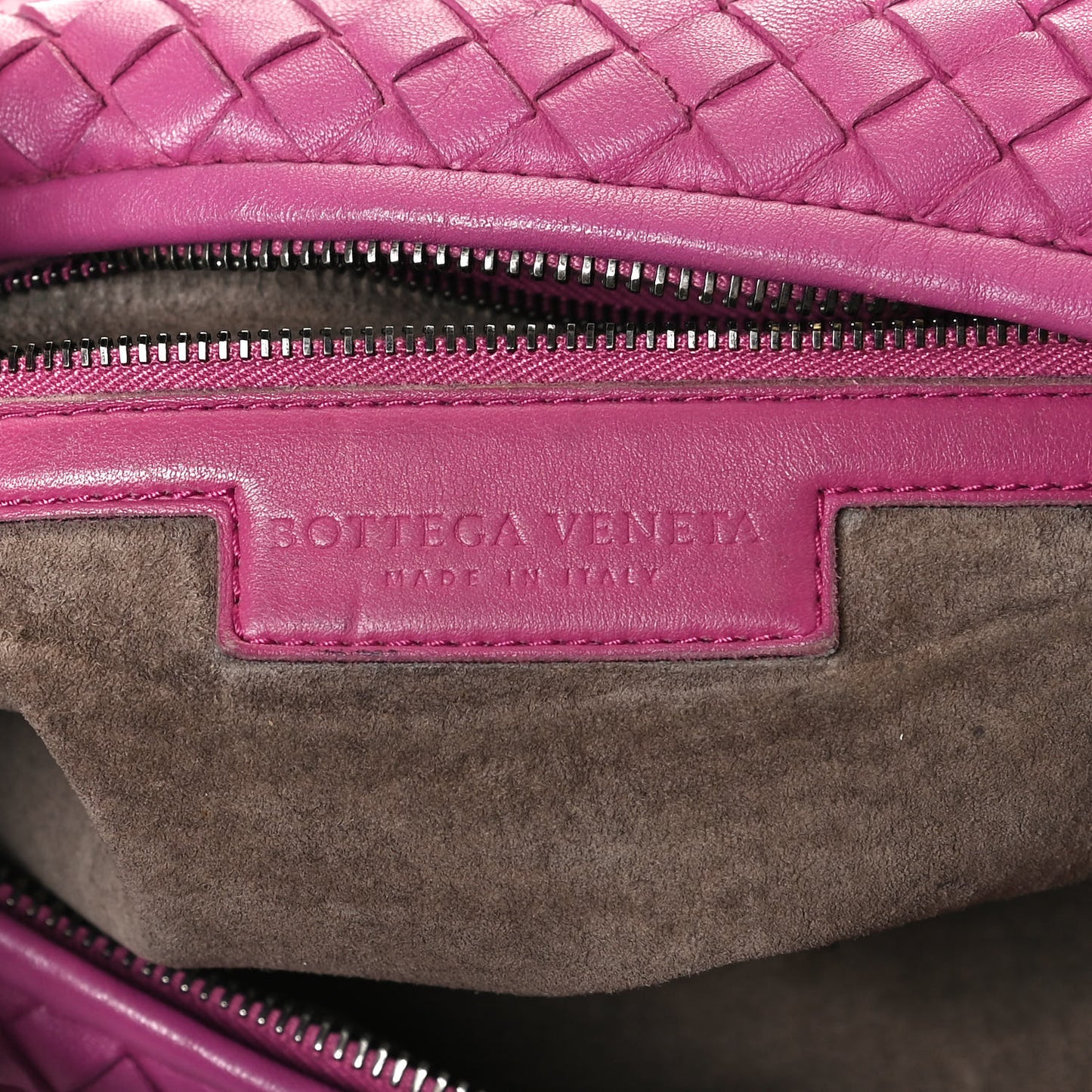Nappa Intrecciato Medium Veneta Hobo Ametiste