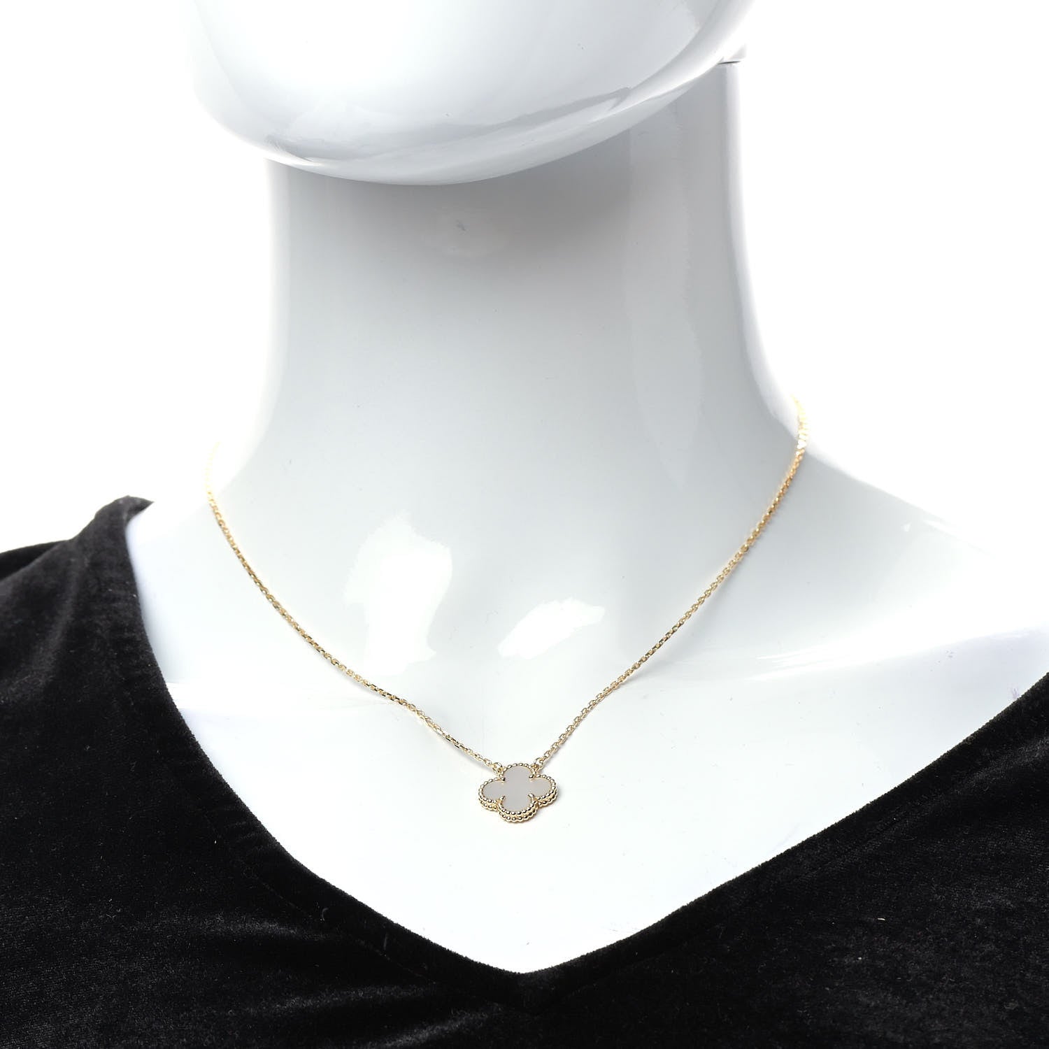 Van Cleef & Arpels 18K Yellow Gold Mother of Pearl Vintage Alhambra Pendant Necklace 2 of 6