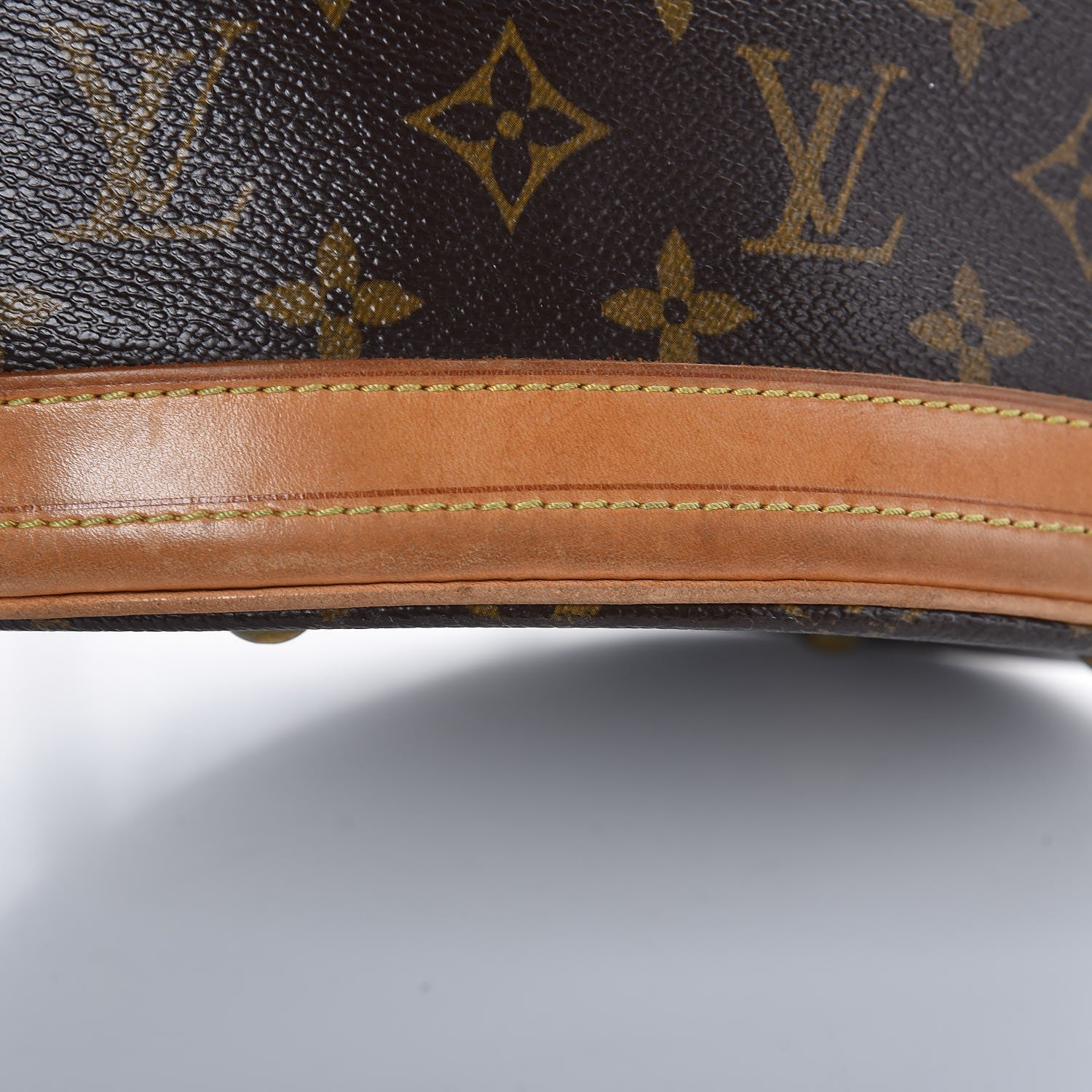 Louis Vuitton Monogram Petit Bucket 23 8 of 10