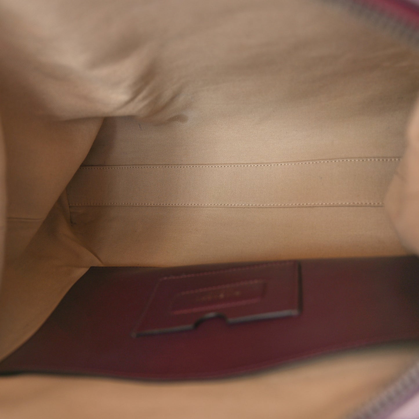 Smooth Calfskin Medium Soft Antigona Aubergine