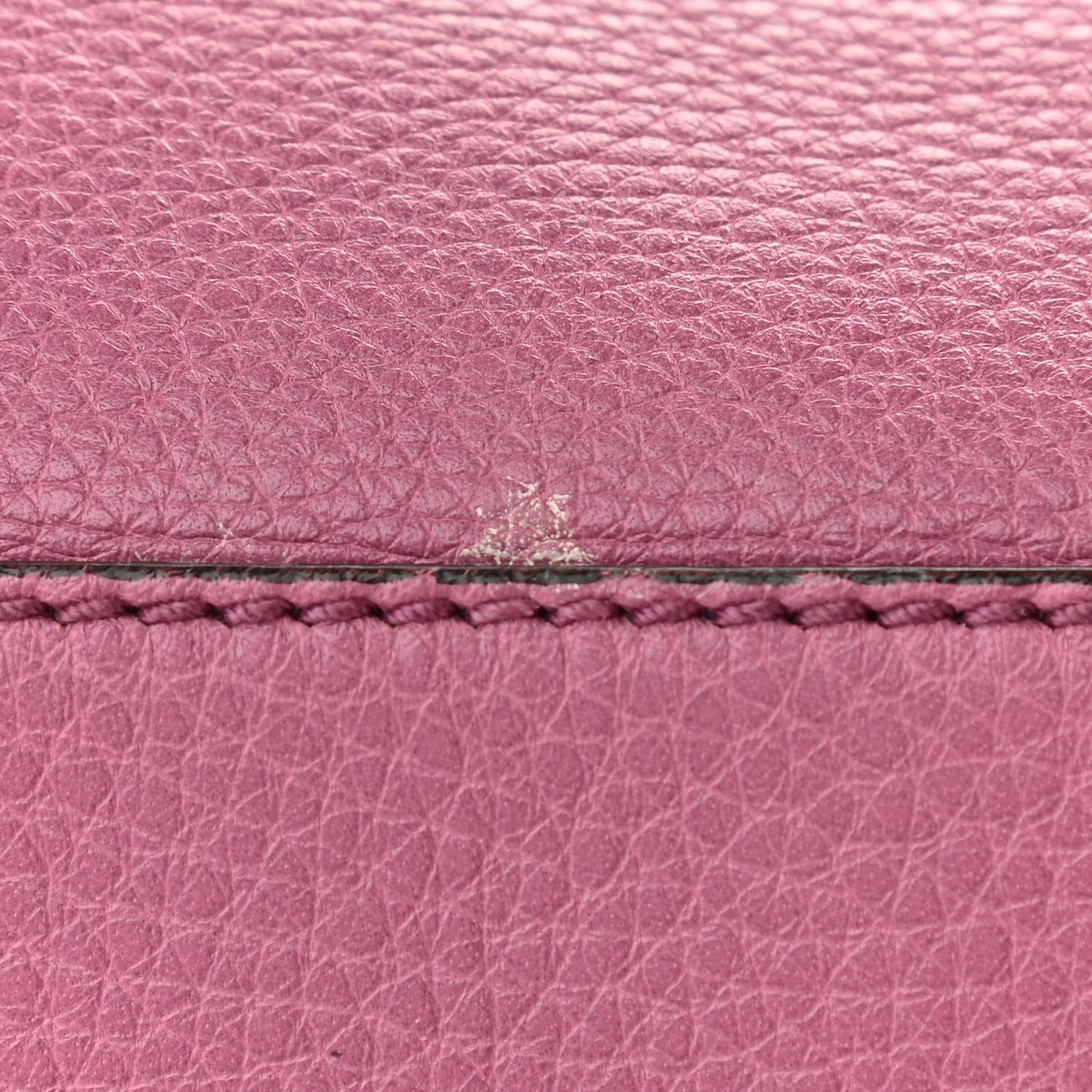 Pebbled Calfskin Medium Soho Boston Fresia Rose