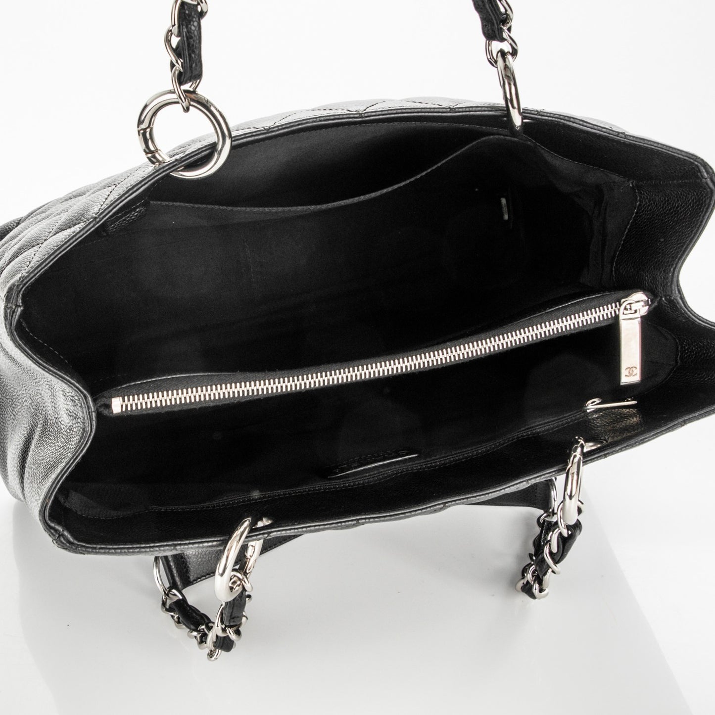 Caviar Quilted Grand Shopping Tote GST Black