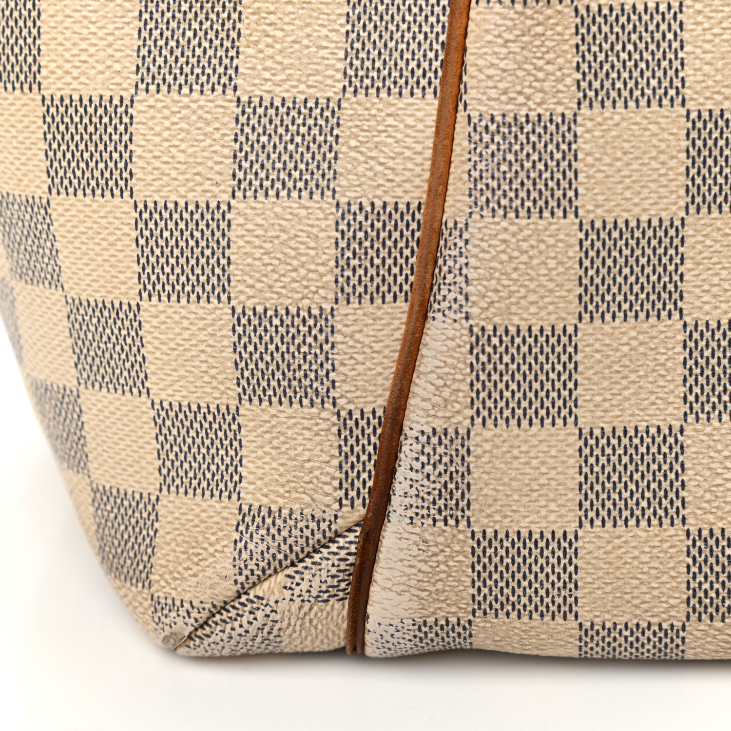 Louis Vuitton Damier Azur Totally MM 12 of 13
