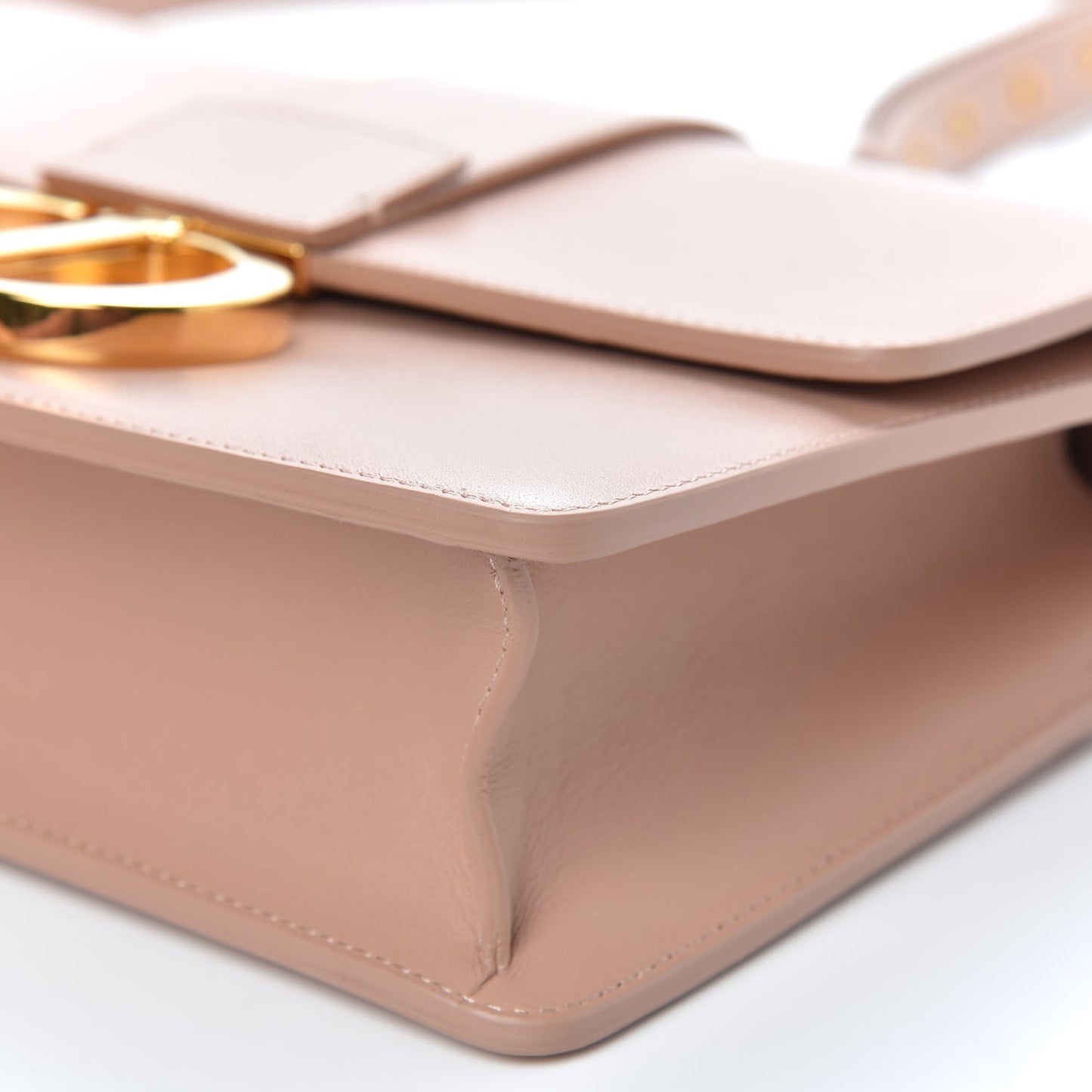 Box Calfskin 30 Montaigne Flap Bag Rose Des Vents