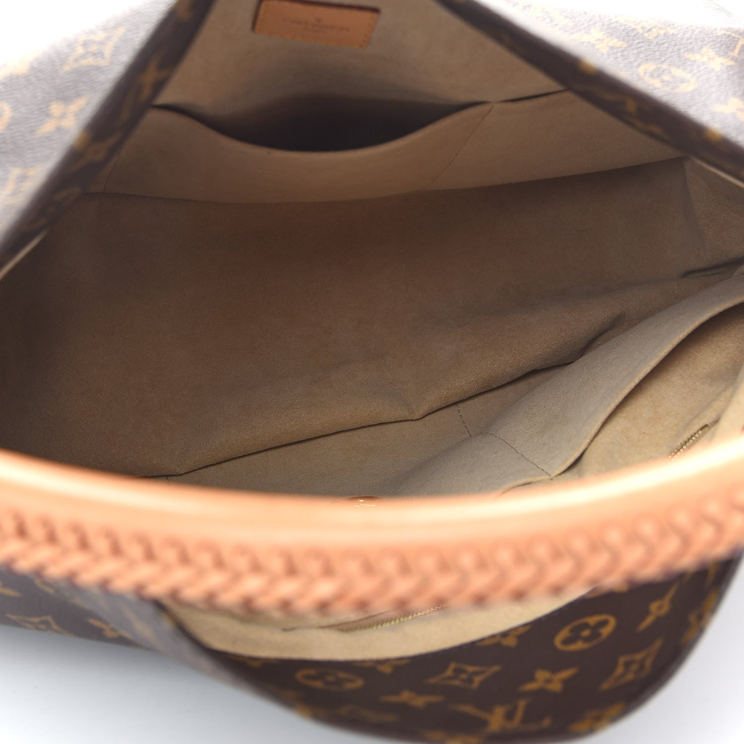 Louis Vuitton Monogram Artsy MM 5 of 11