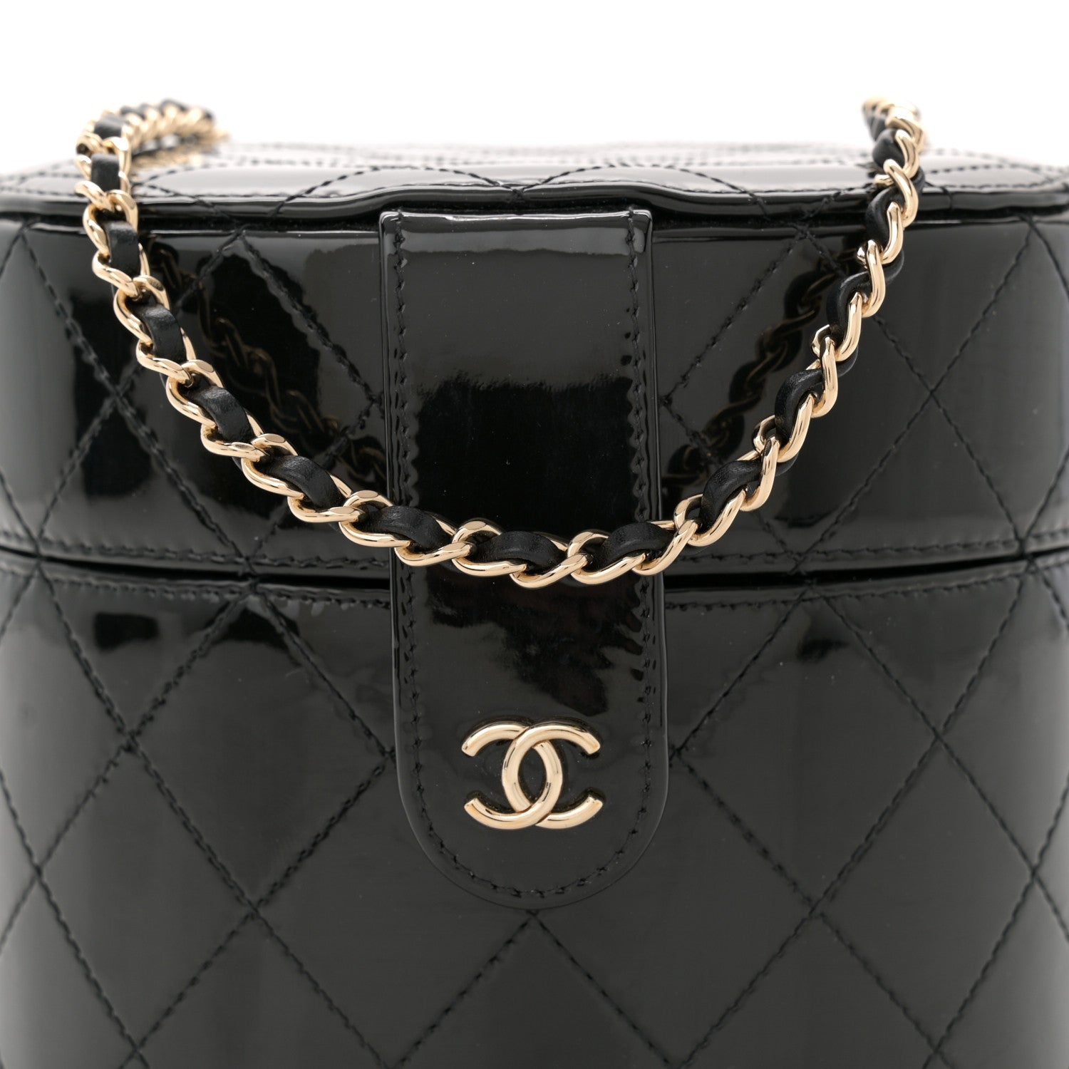 Chanel Patent Quilted Round Clutch With Chain Black 8 of 10