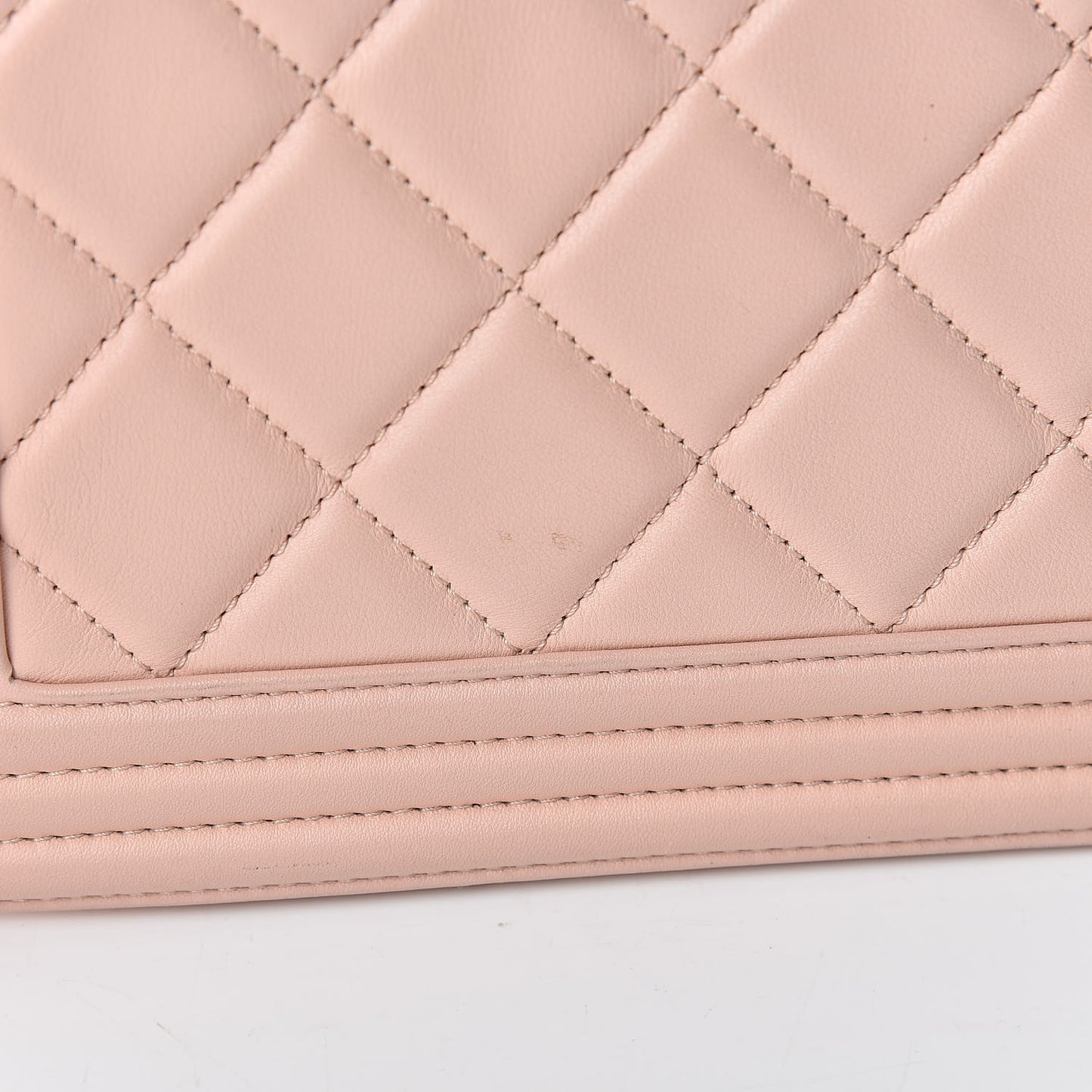 Lambskin Quilted Small Boy Flap Light Pink