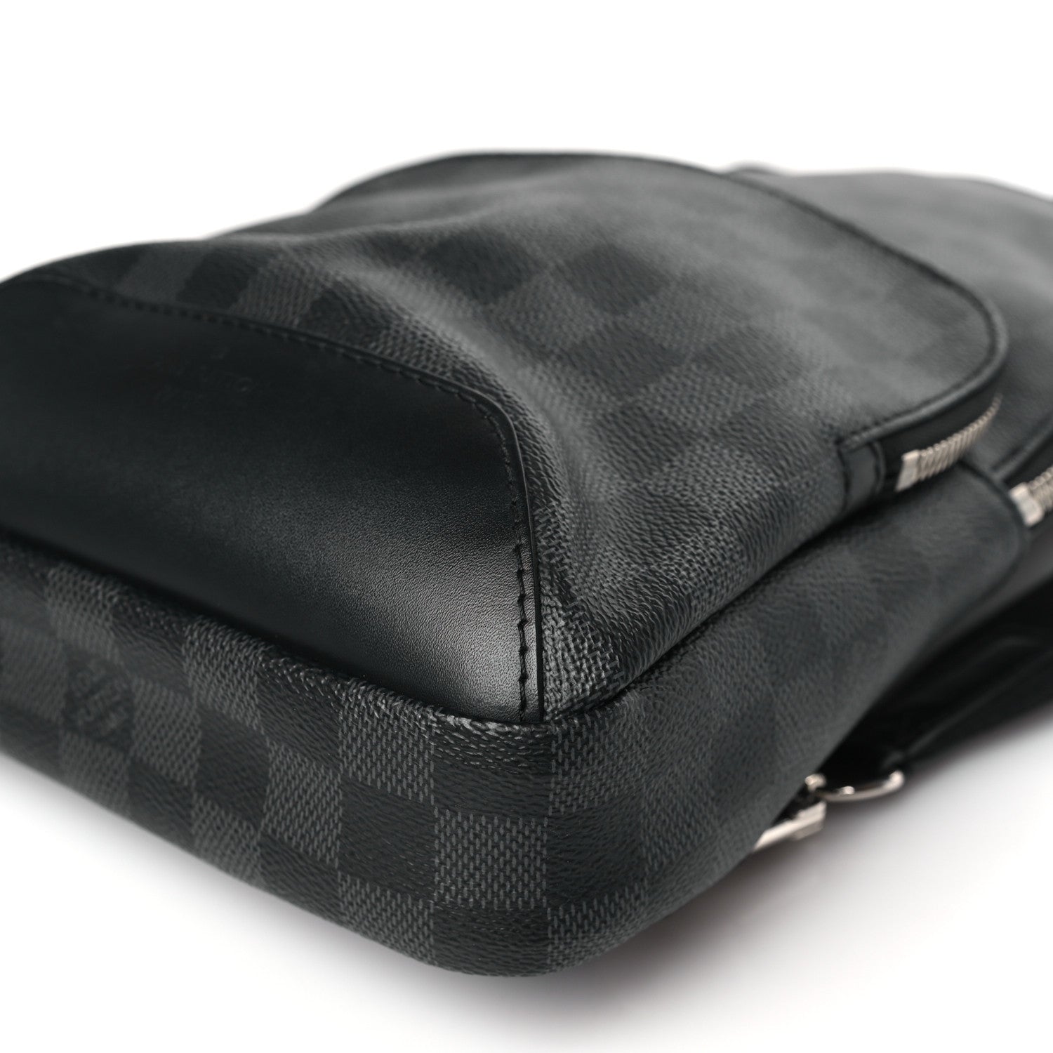 Louis Vuitton Damier Graphite Avenue Sling Backpack 8 of 8