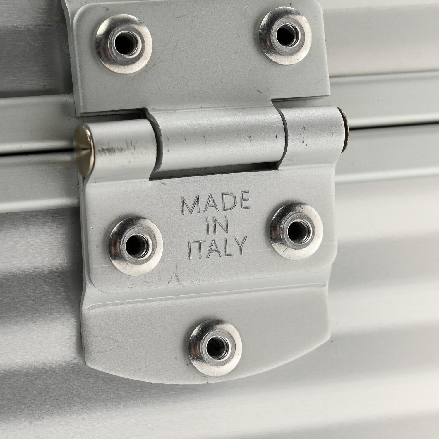 Gucci GG Supreme Monogram Porter Beauty Case Silver 8 of 16