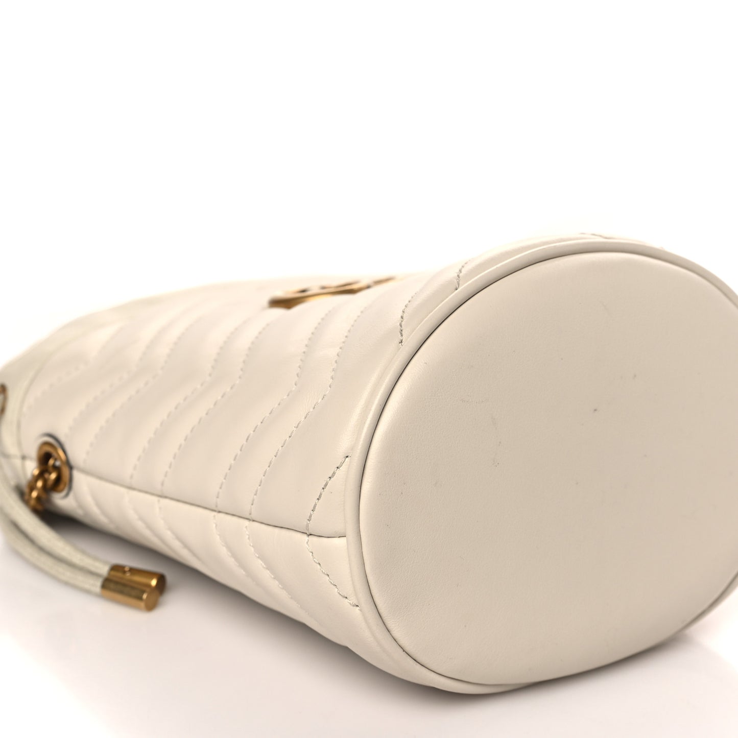 Calfskin Matelasse Mini GG Marmont 2.0 Bucket Bag White