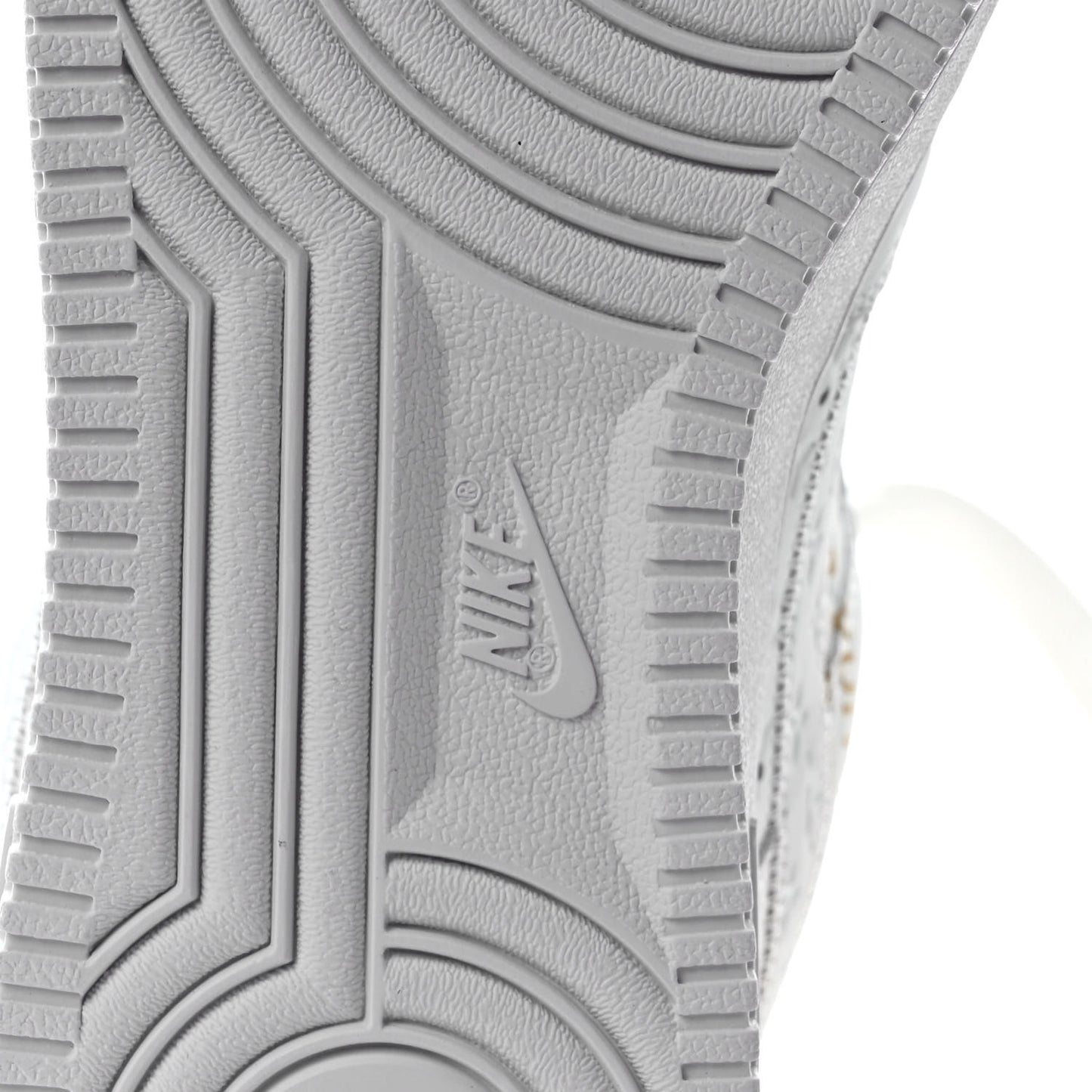 X NIKE AIR FORCE 1 Calfskin Monogram Mens Low Top Sneakers 9 White