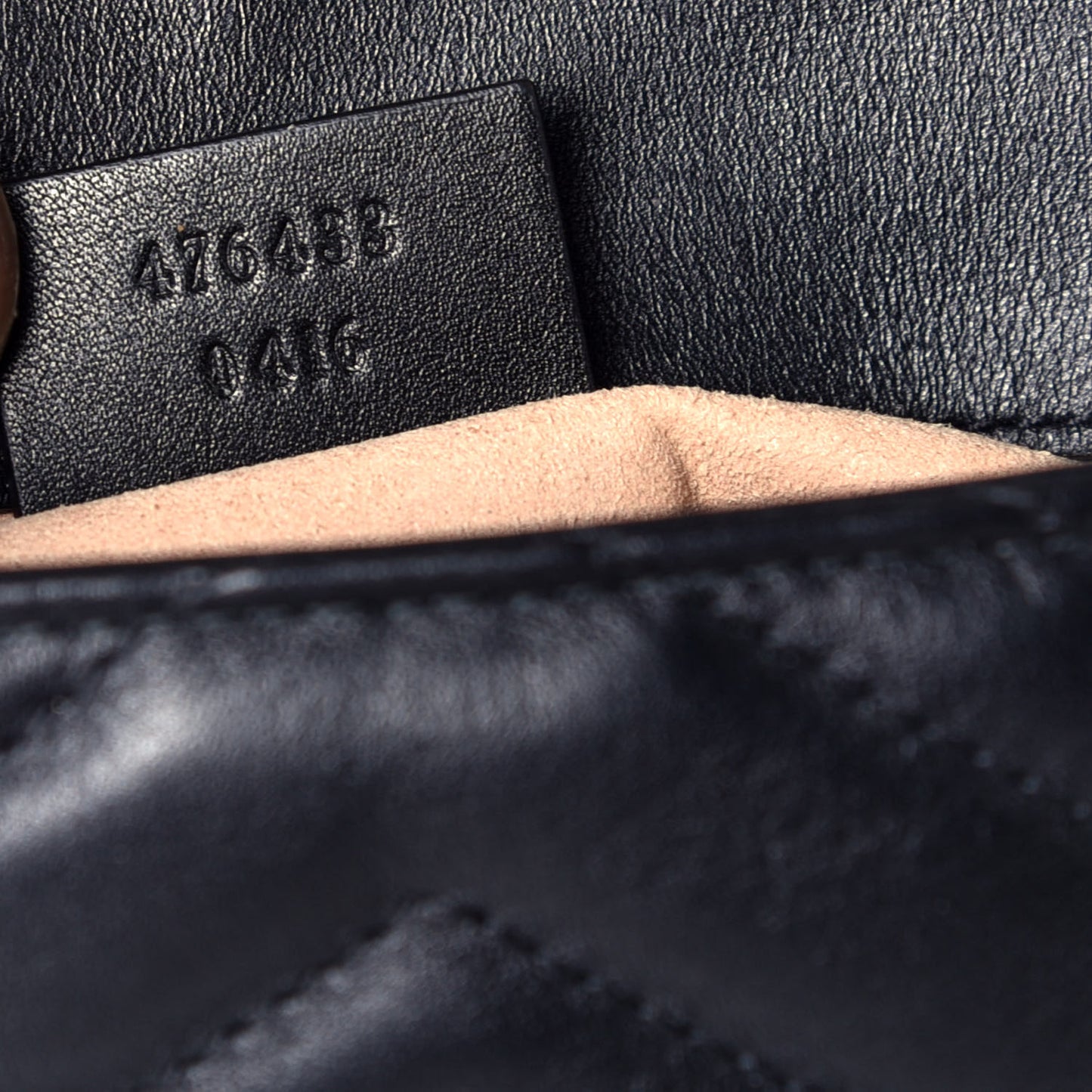Calfskin Matelasse Super Mini GG Marmont Shoulder Bag Black