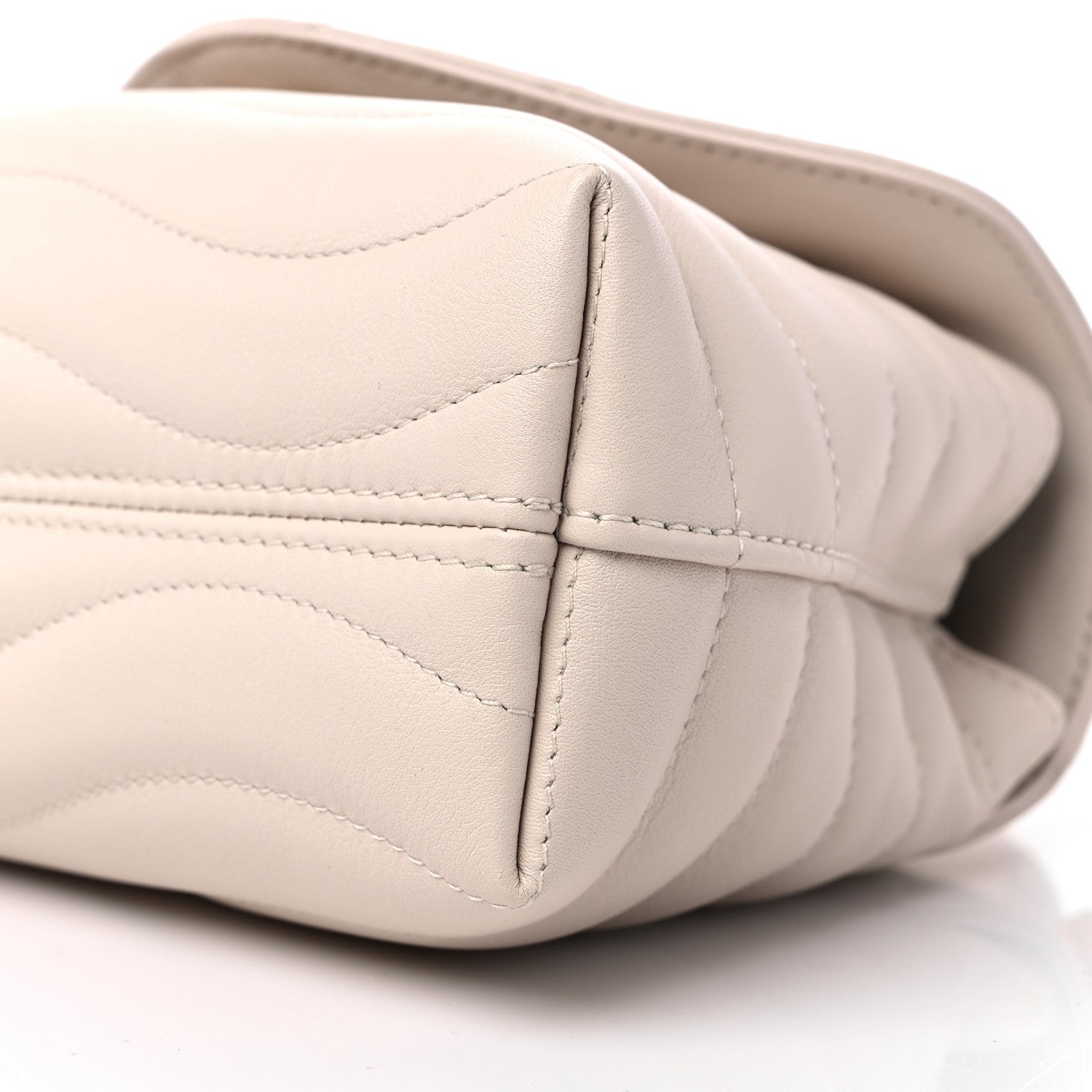 Louis Vuitton Calfskin Hold Me New Wave Ivory 8 of 9