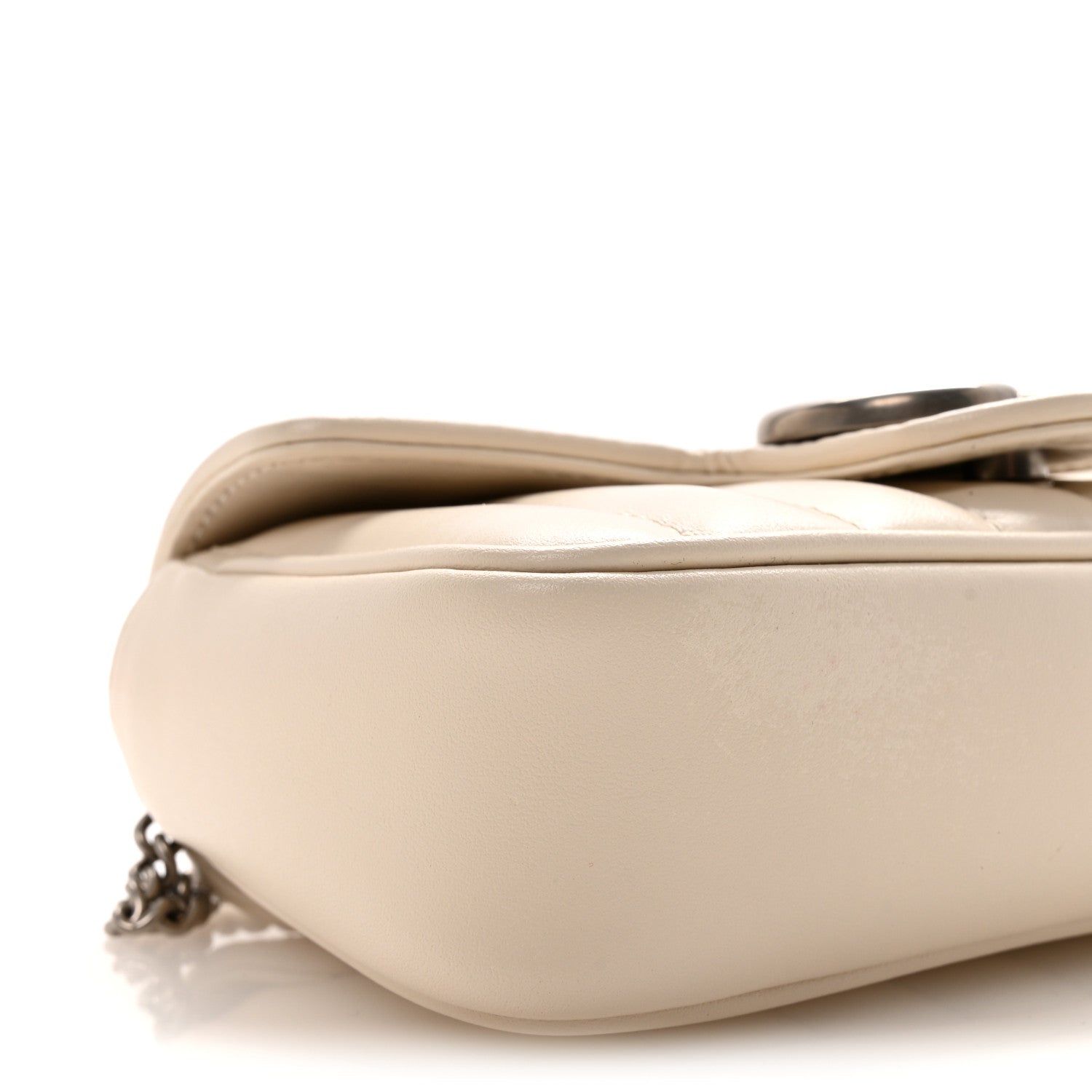 Gucci Calfskin Matelasse Aria Super Mini GG Marmont Shoulder Bag Mystic White 9 of 10