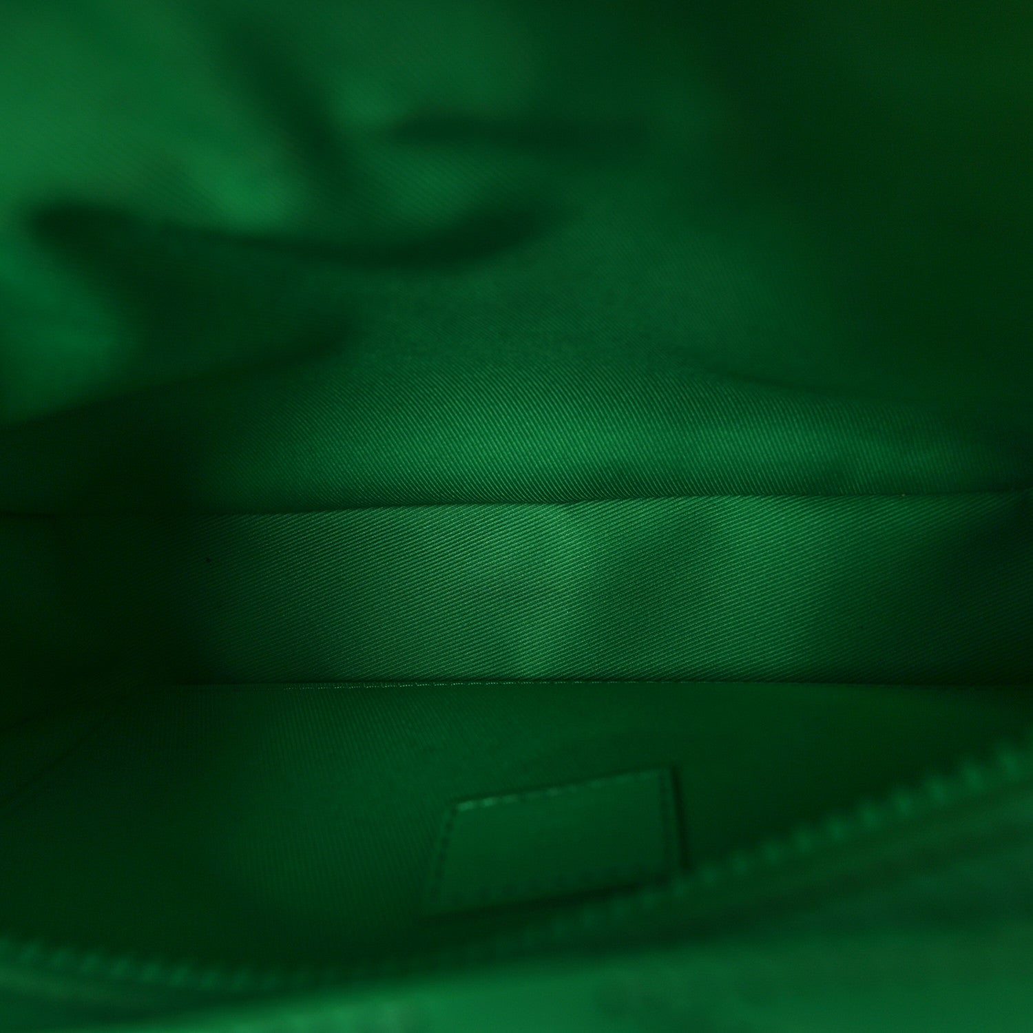 Louis Vuitton Taurillon Monogram S Lock Messenger Minty Green 5 of 10