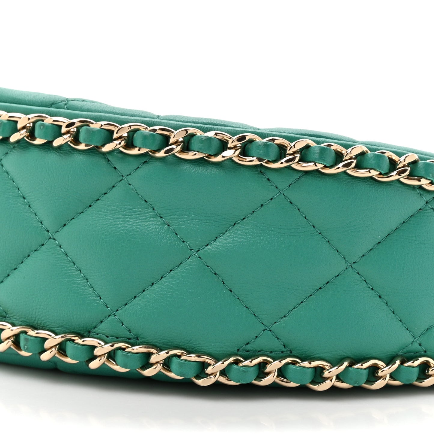 Lambskin Quilted Chain Around Hobo Green