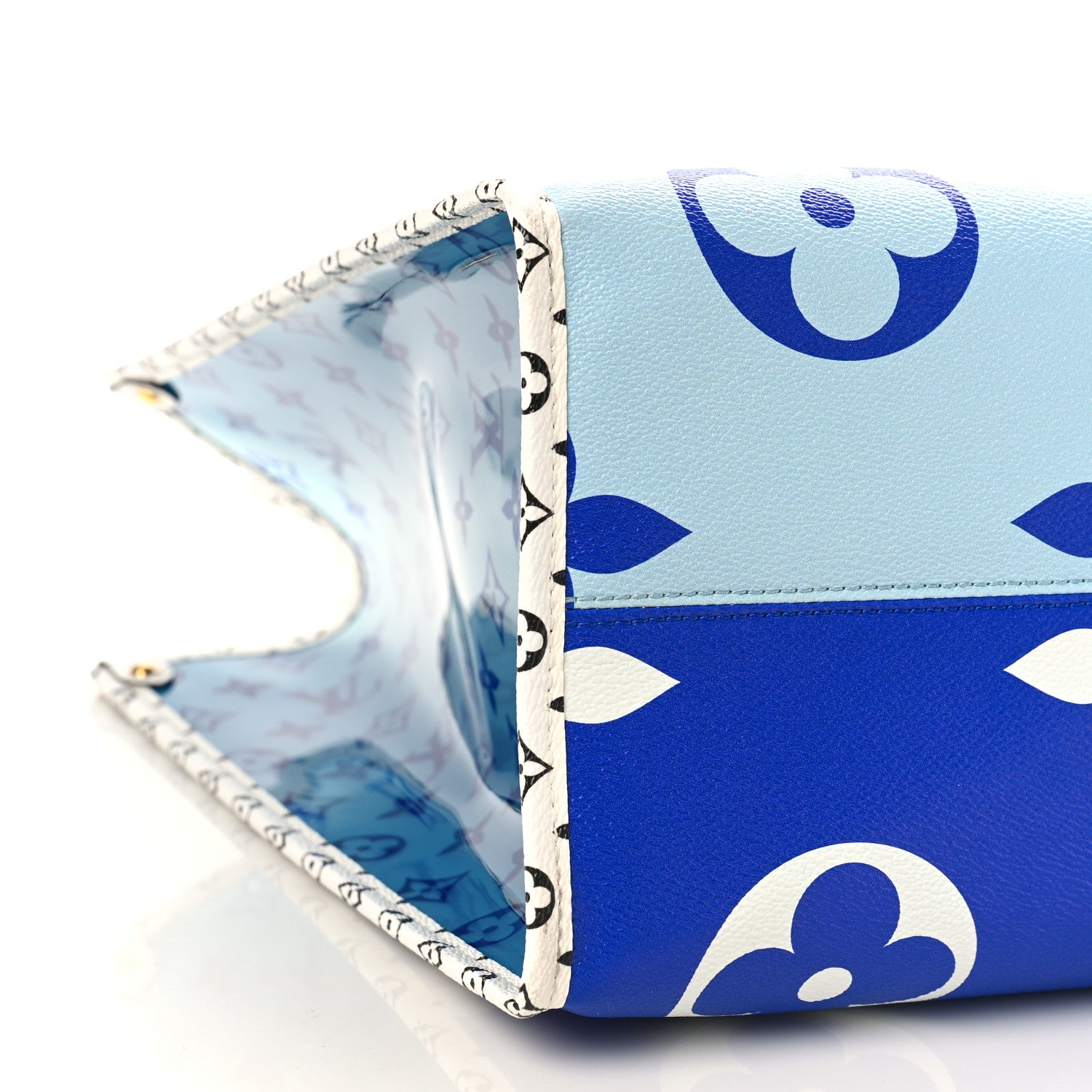 Louis Vuitton Monogram Giant Santa Monica Onthego Blue 7 of 8