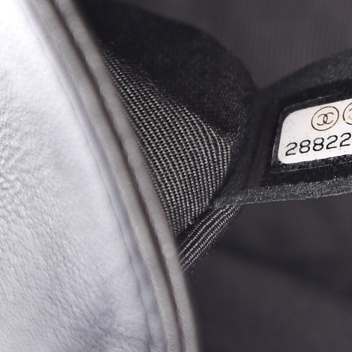 Calfskin Pearl Small Boy Flap Black