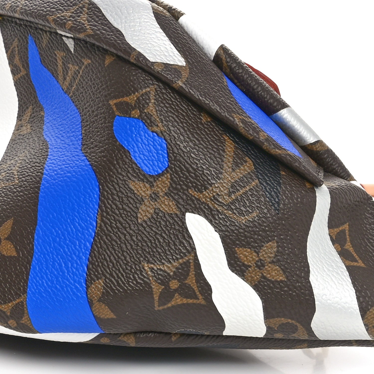 Louis Vuitton x LOL Monogram Bumbag Blue Silver 9 of 9