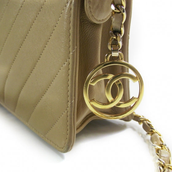 Chanel Lambskin Chevron Shoulder Bag 11 of 11