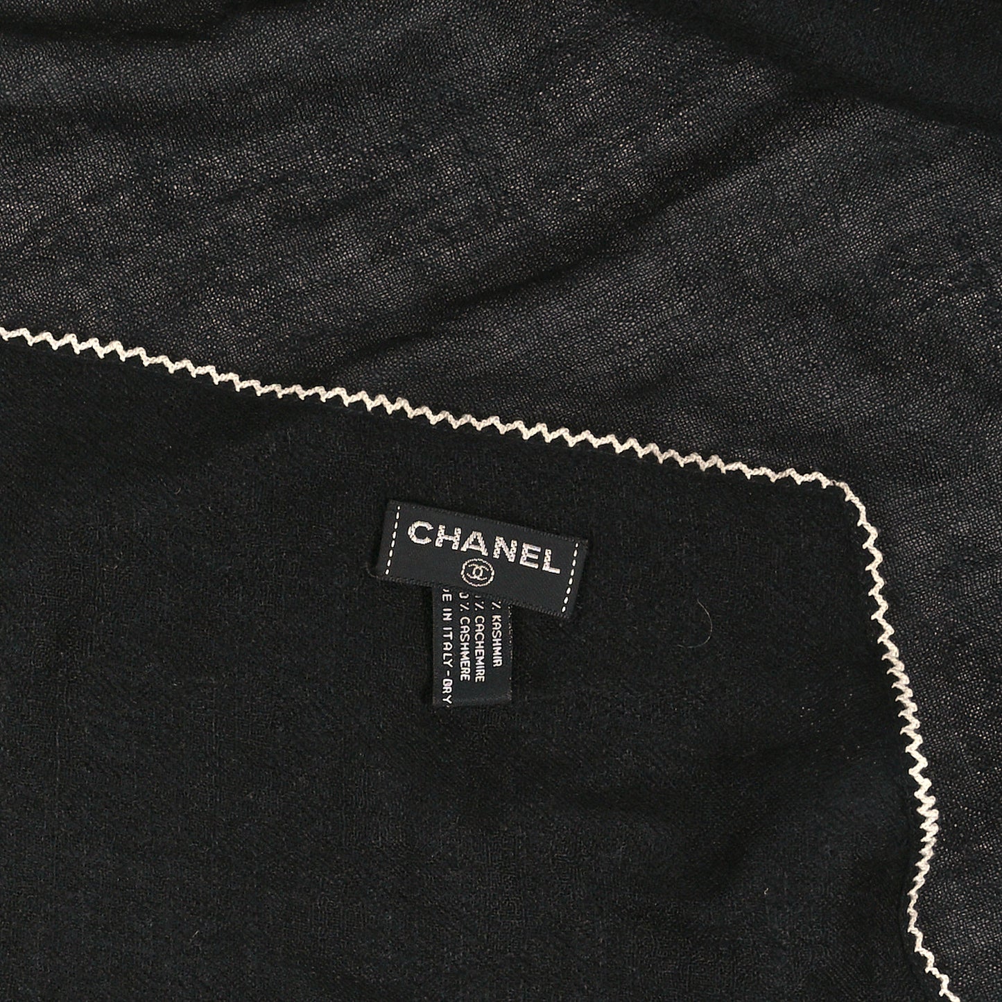 Cashmere CC Stole Black White