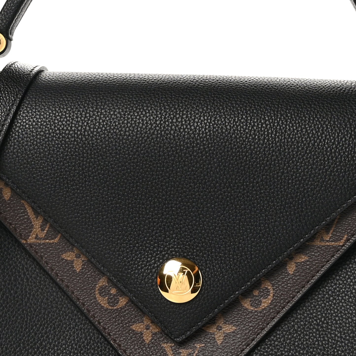 Monogram Double V Black