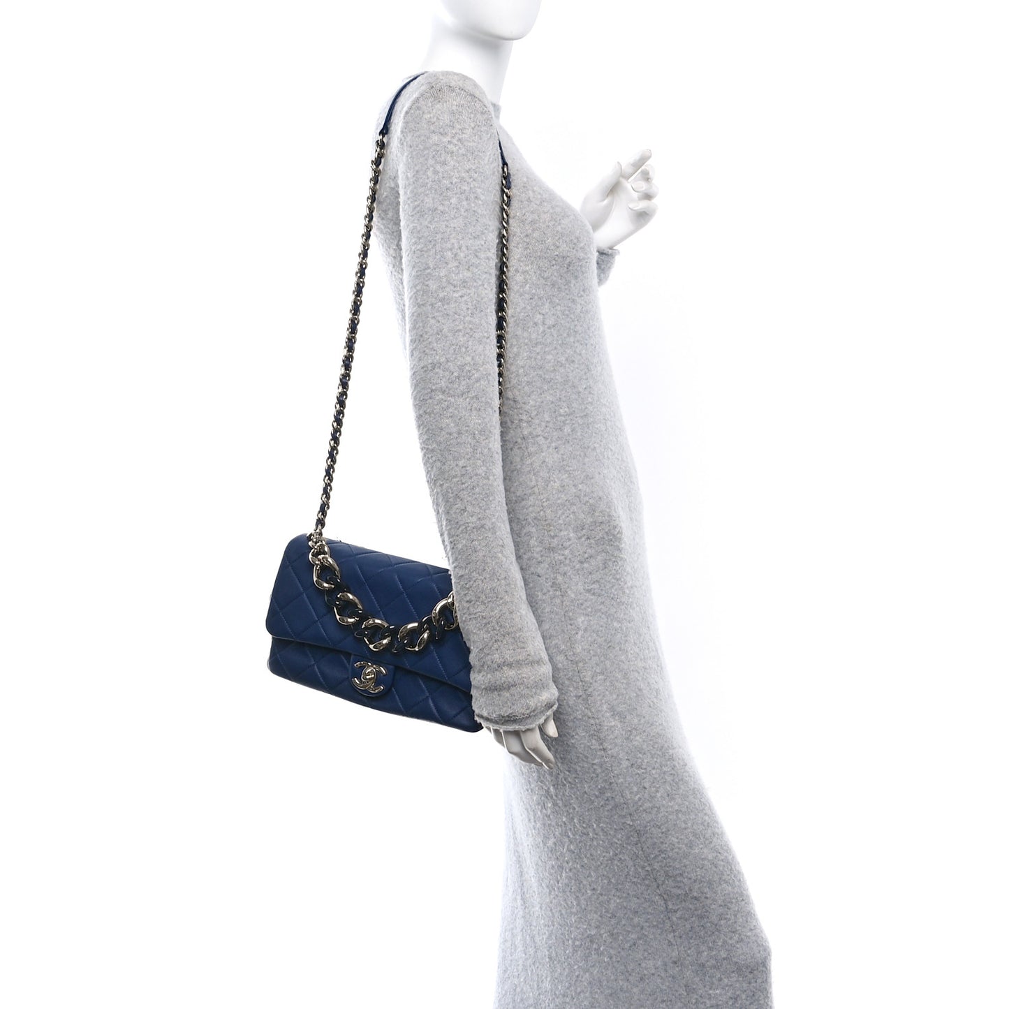 Lambskin Quilted Resin Bi-Color Chain Flap Bag Navy