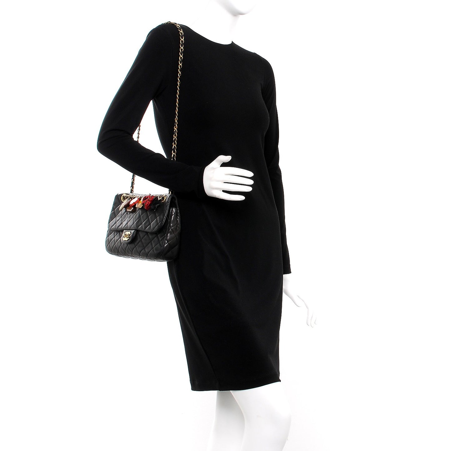 Lambskin Quilted Medium Cruise Charm Single Flap Black