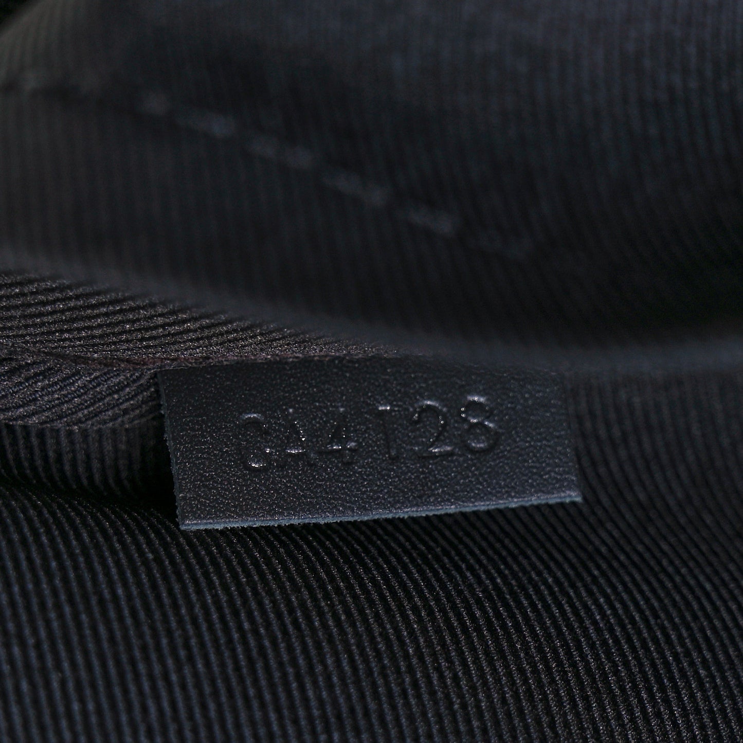 Nova Check Tote Black