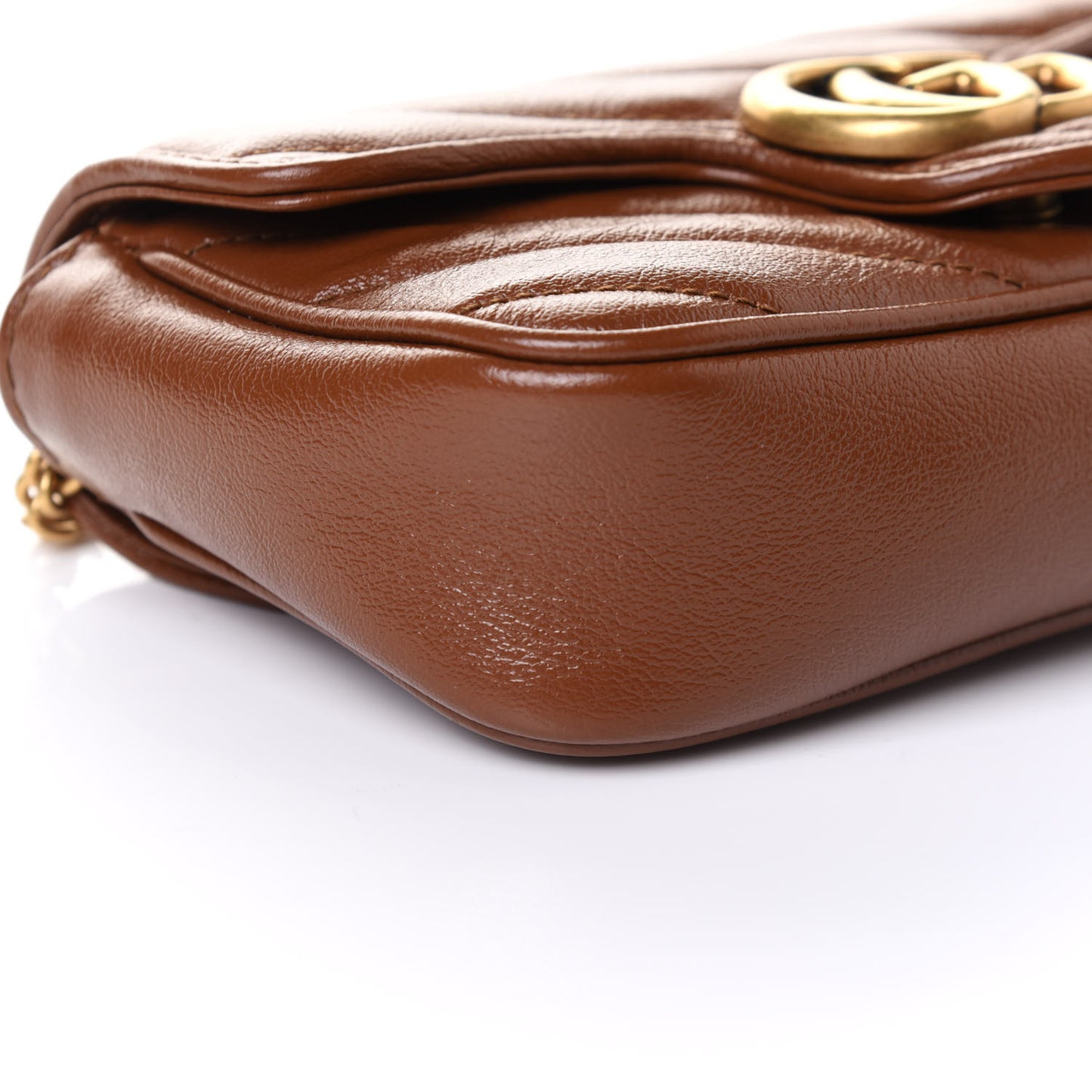 Azalea Calfskin Matelasse Diagonal Super Mini GG Marmont Shoulder Bag Cuir