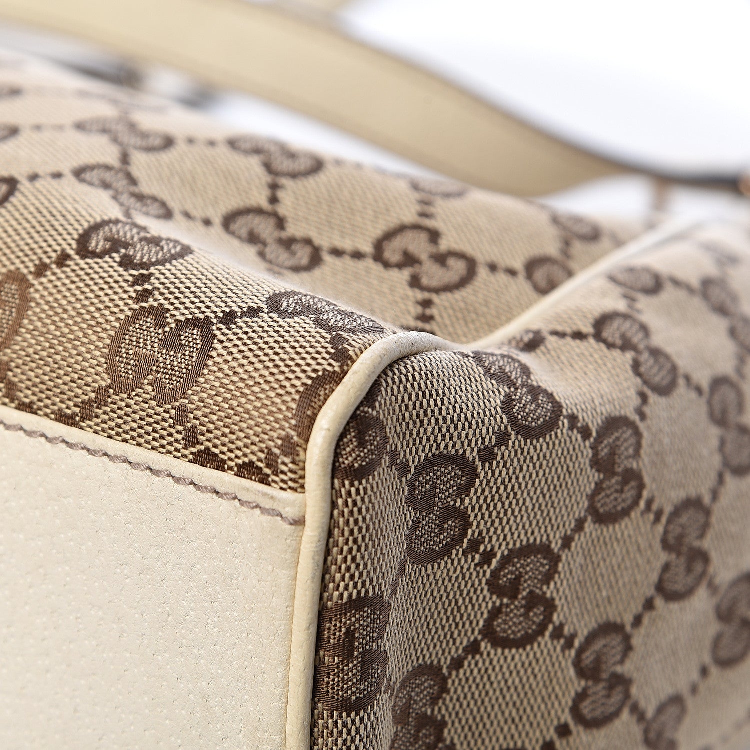 Gucci Monogram Medium Charmy Shoulder Bag Off White 22 of 22