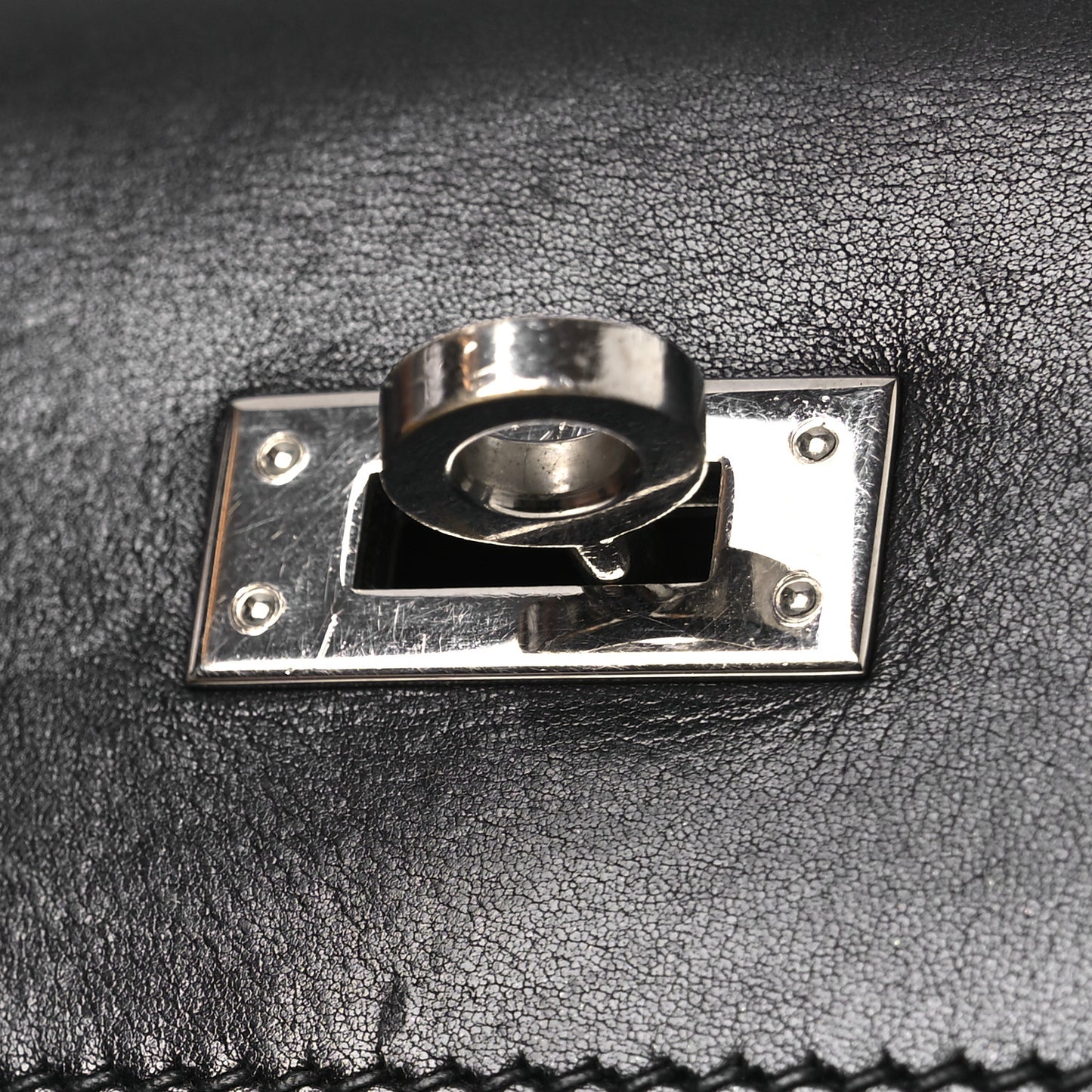 Box Kelly Pochette Clutch Black
